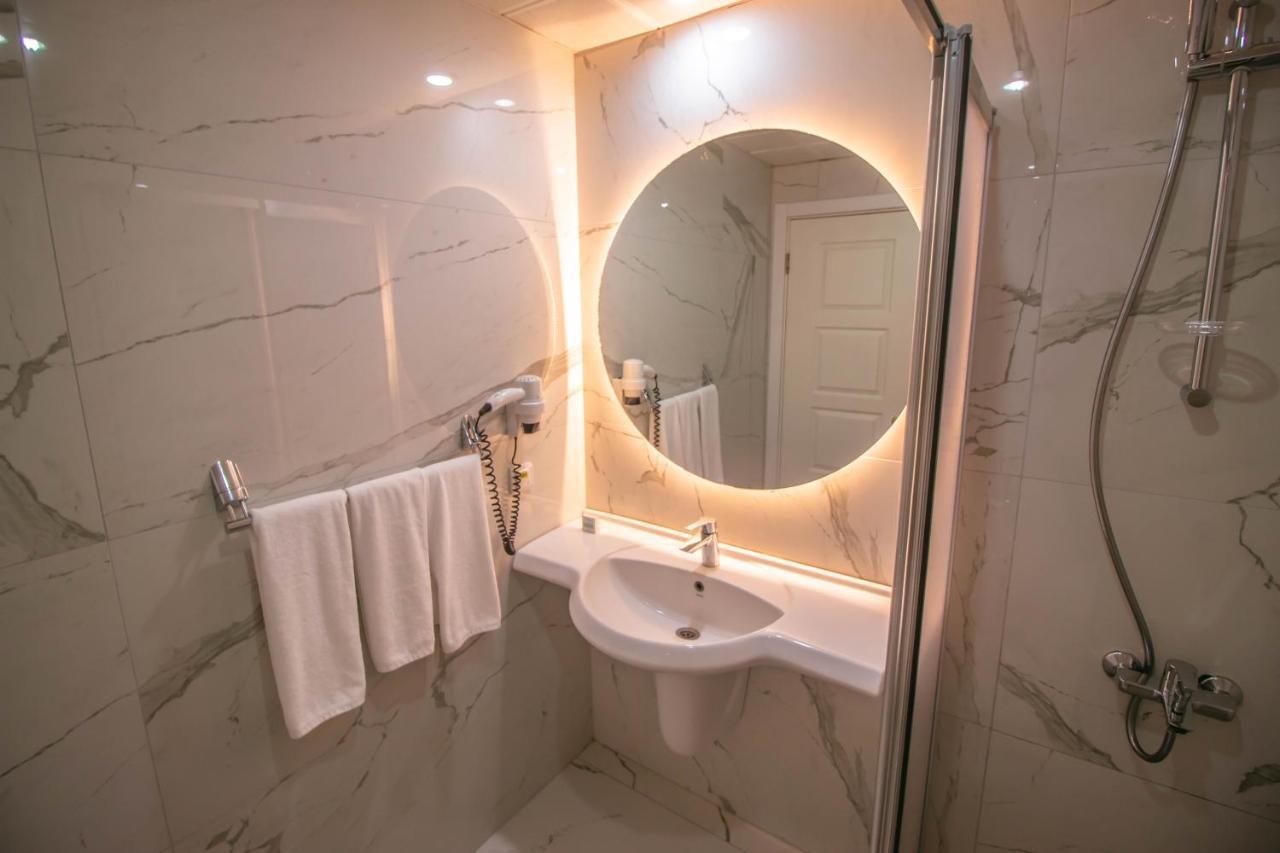 Standard Triple Room,1035578632:JPEG