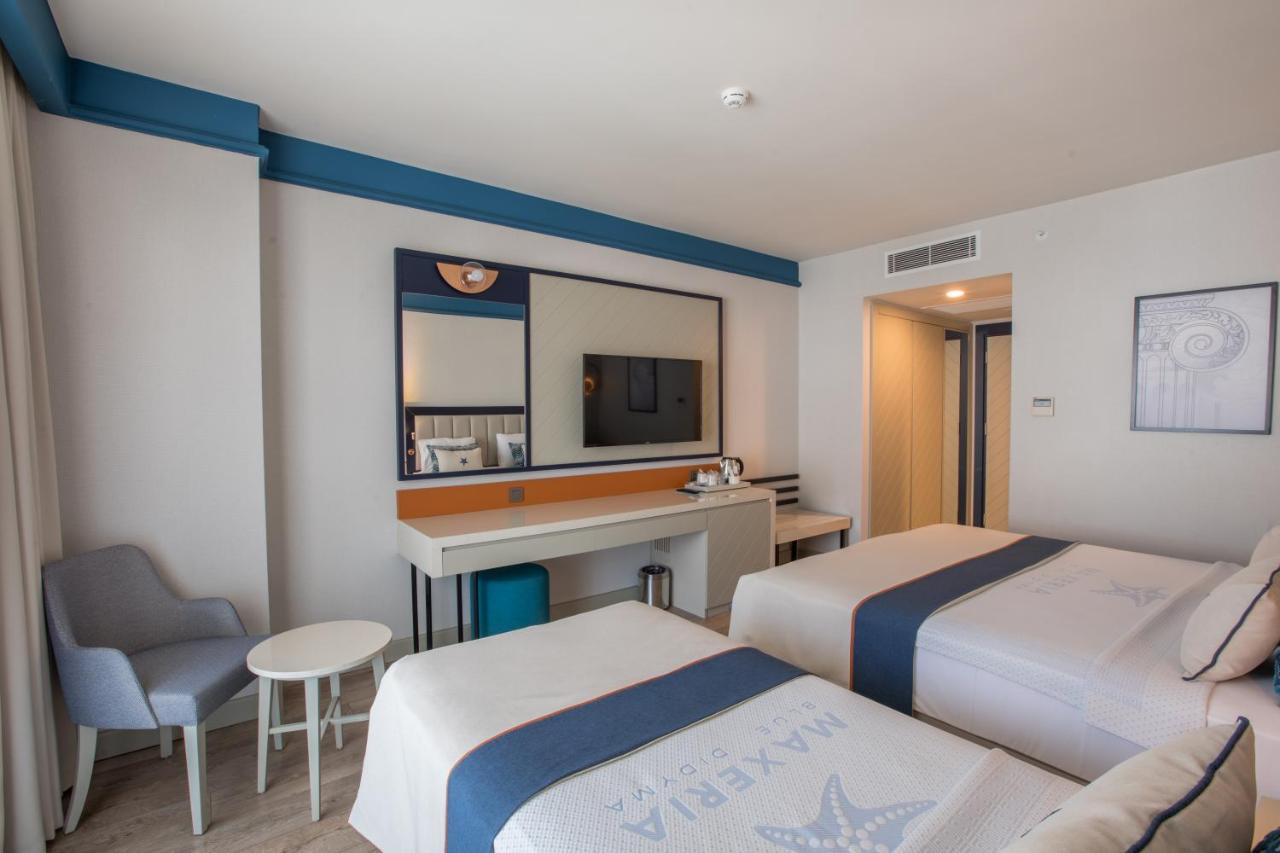 Triple Room with Land View