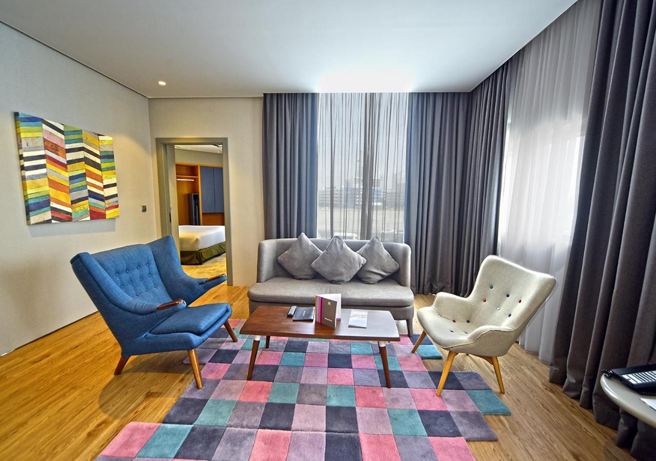 Double Suite with a Living Room,1439726368:JPEG