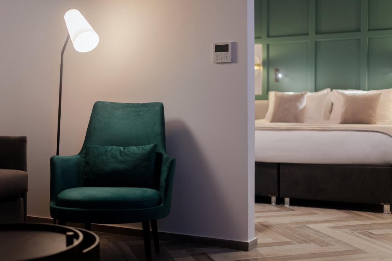 Deluxe Suite,1285285126:JPEG