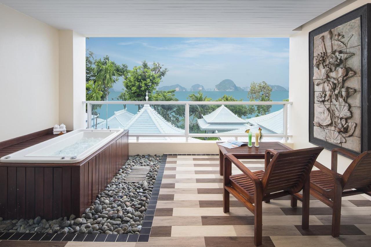 Deluxe Kamer met Bubbelbad en Uitzicht op Zee