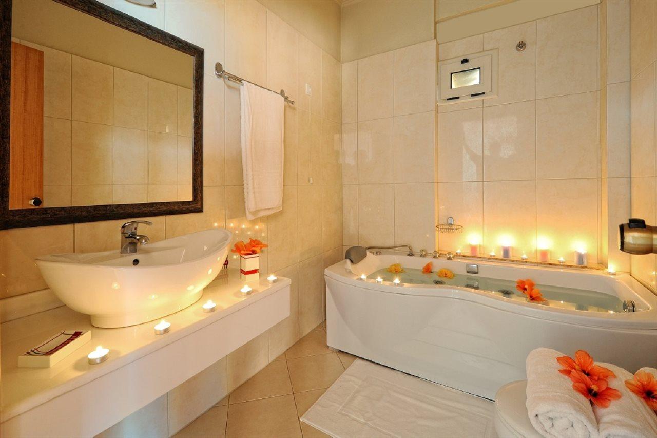 Family Suite with Sunset Sea View