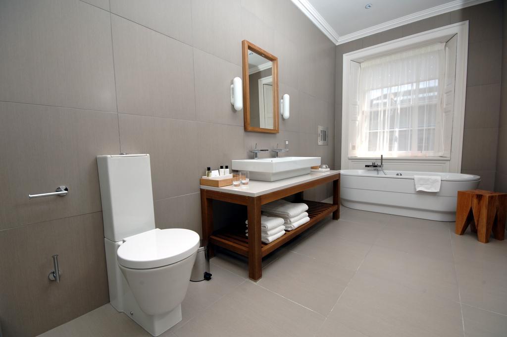 One-Bedroom Suite,1336584539:JPEG