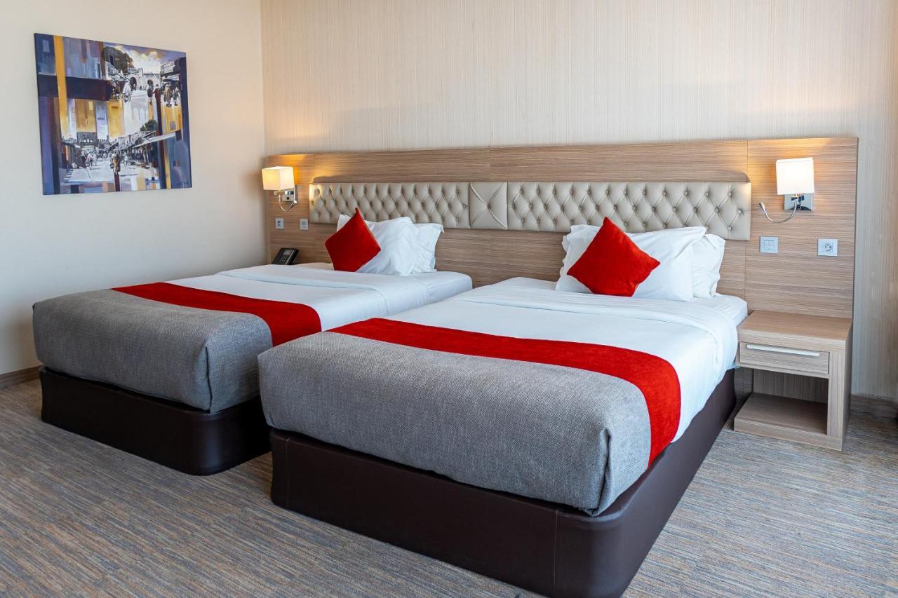 Deluxe Double Room with Two Double Beds,1698080614:JPEG