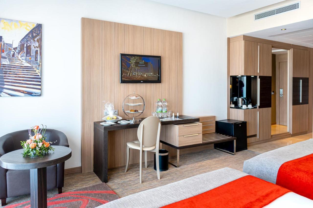 Superior Queen Room with Two Queen Beds,1698080593:JPEG