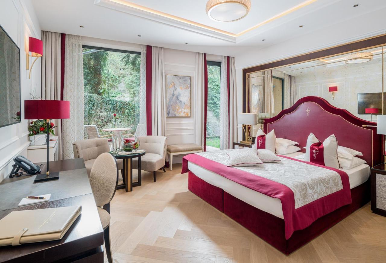 Superior Double Room with Park View