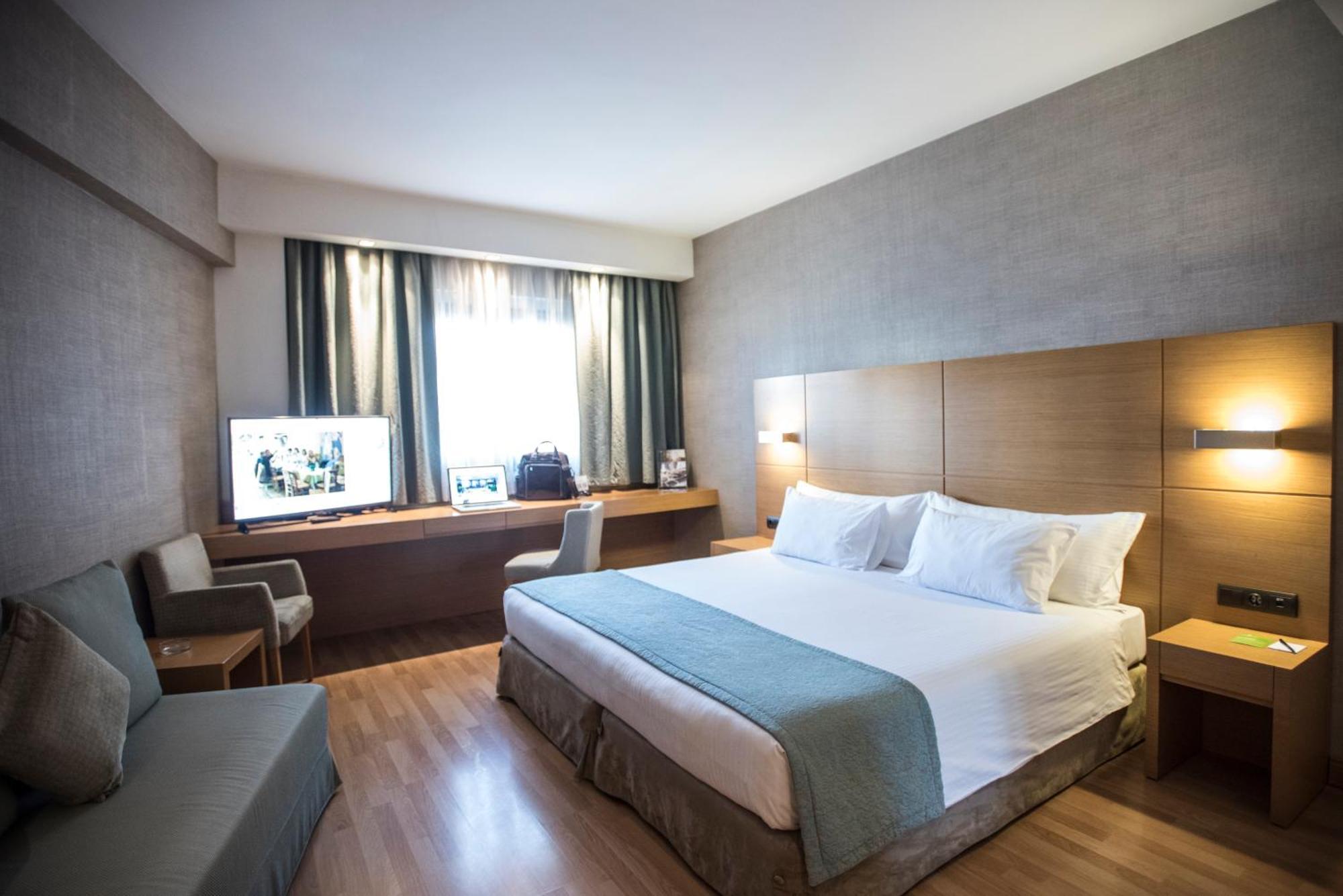 Chambre Familiale (2 Adultes et 2 Enfants)