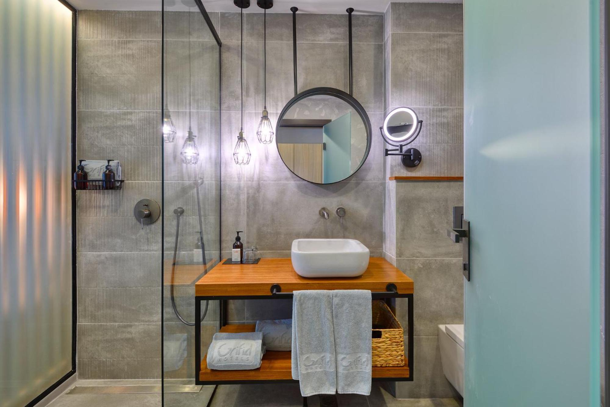 Double Room – Free Private Beach & Aquapark Access