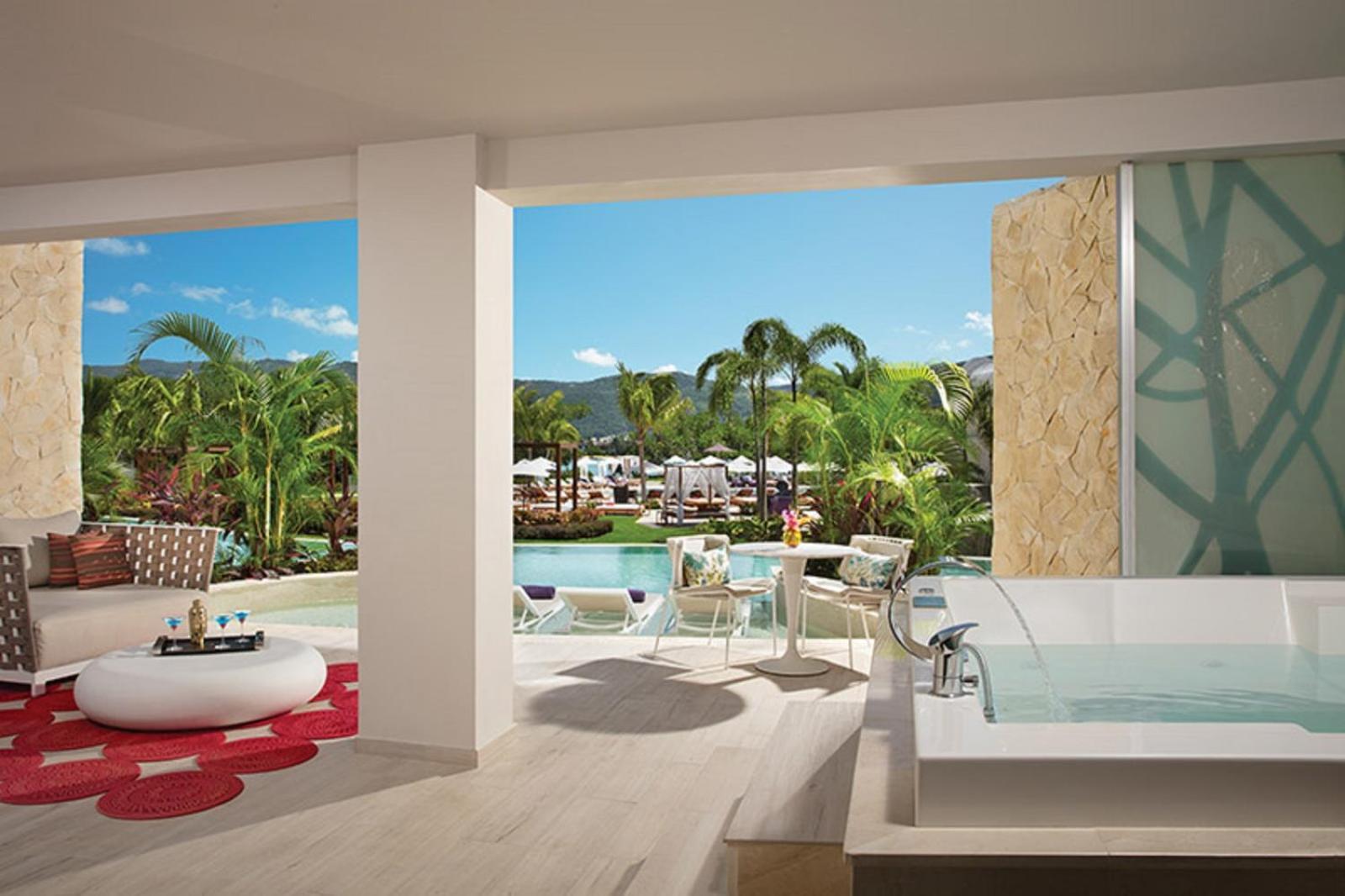 Suite Master Club Xhale – Accès Direct à la Piscine