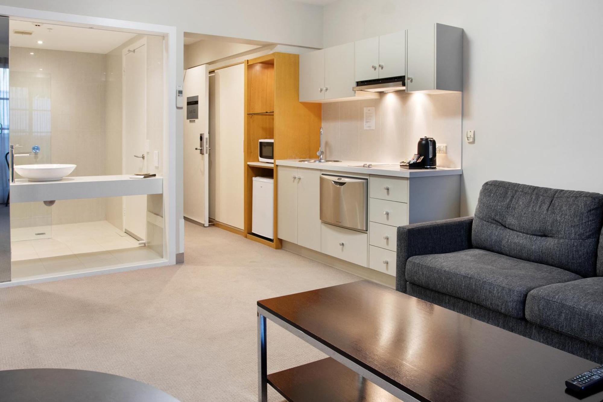 One-Bedroom Suite