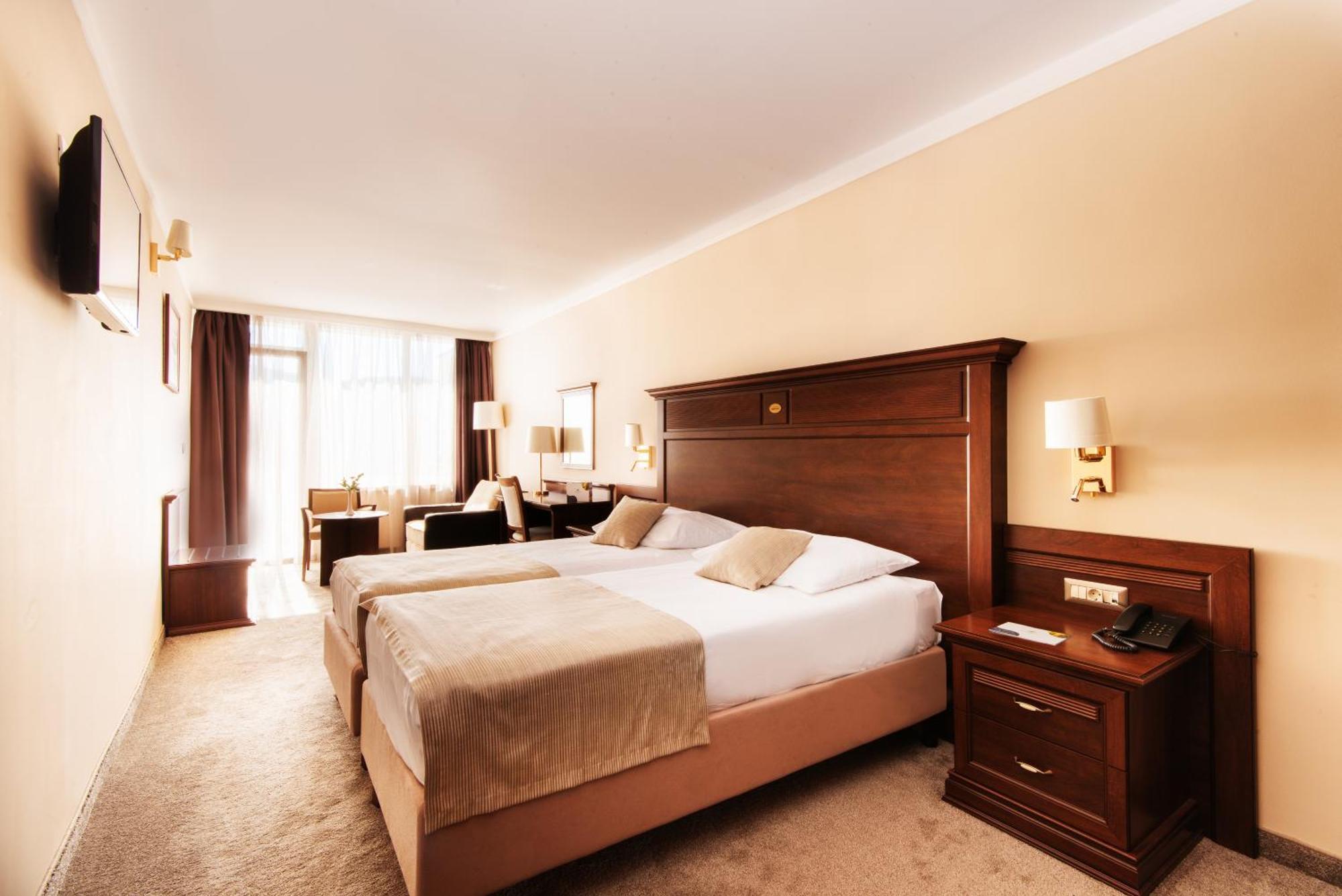 Chambre Double ou Lits Jumeaux - Vue sur Mer
