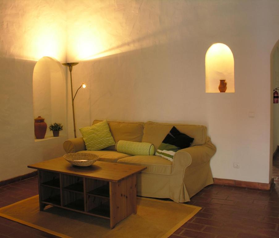 Huis met 1 slaapkamer en bubbelbad.