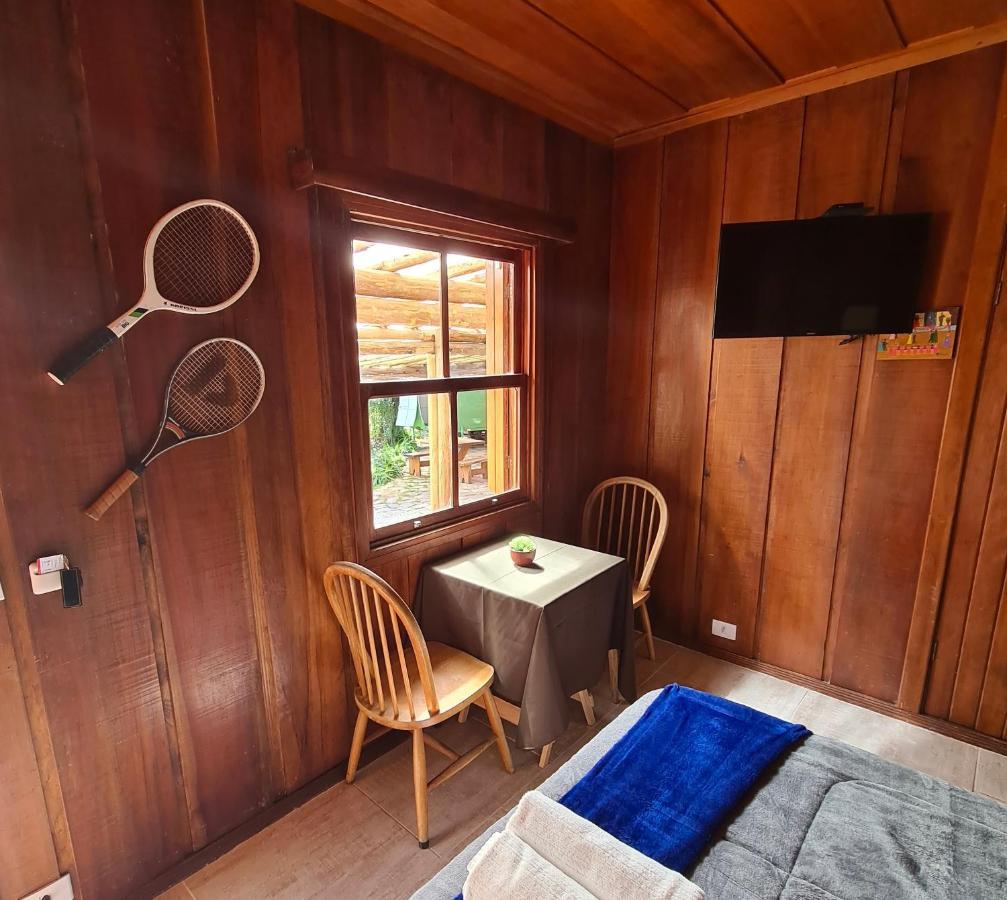 Quarto Triplo com Banheira