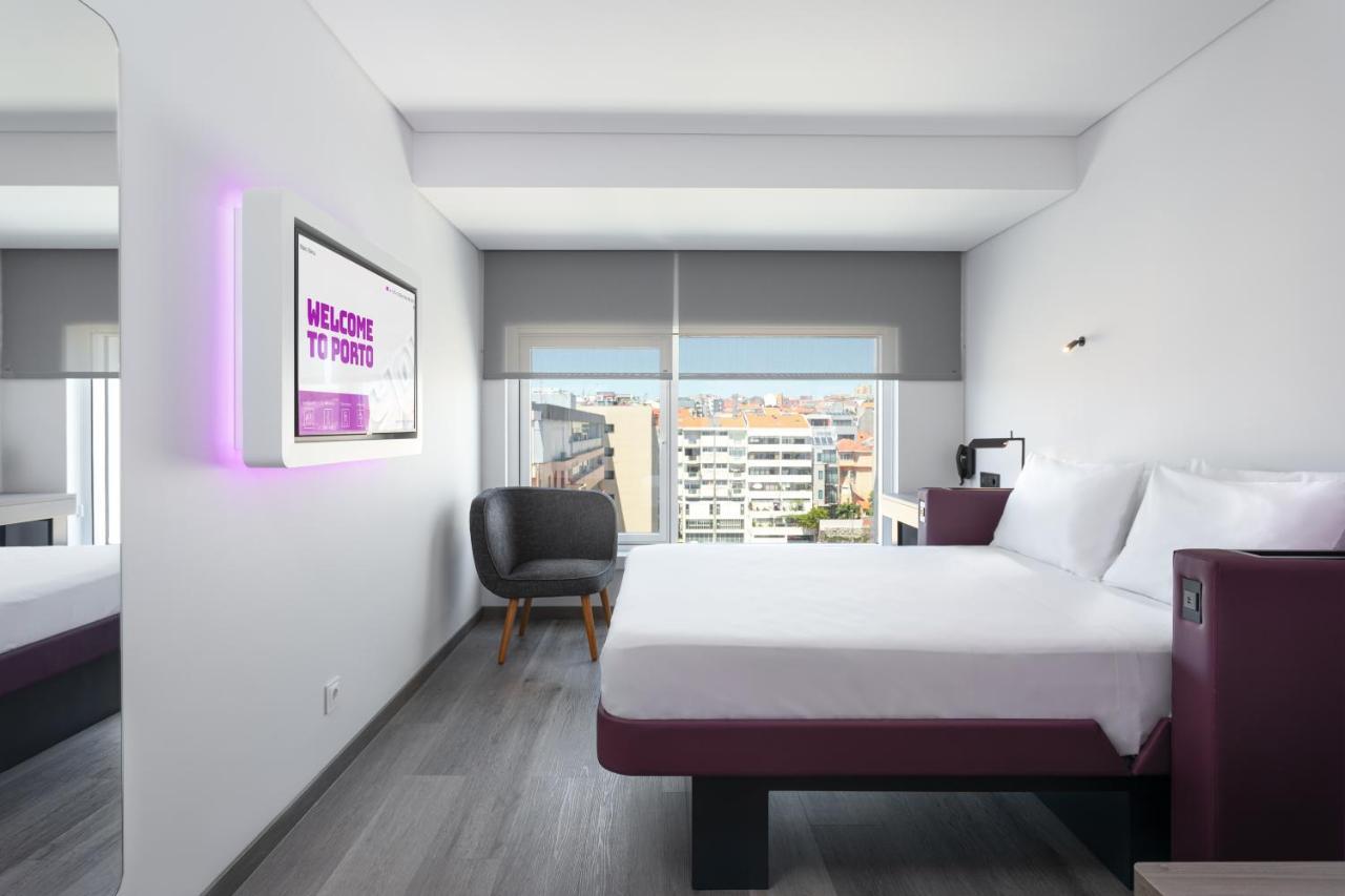 Premium Queen Room