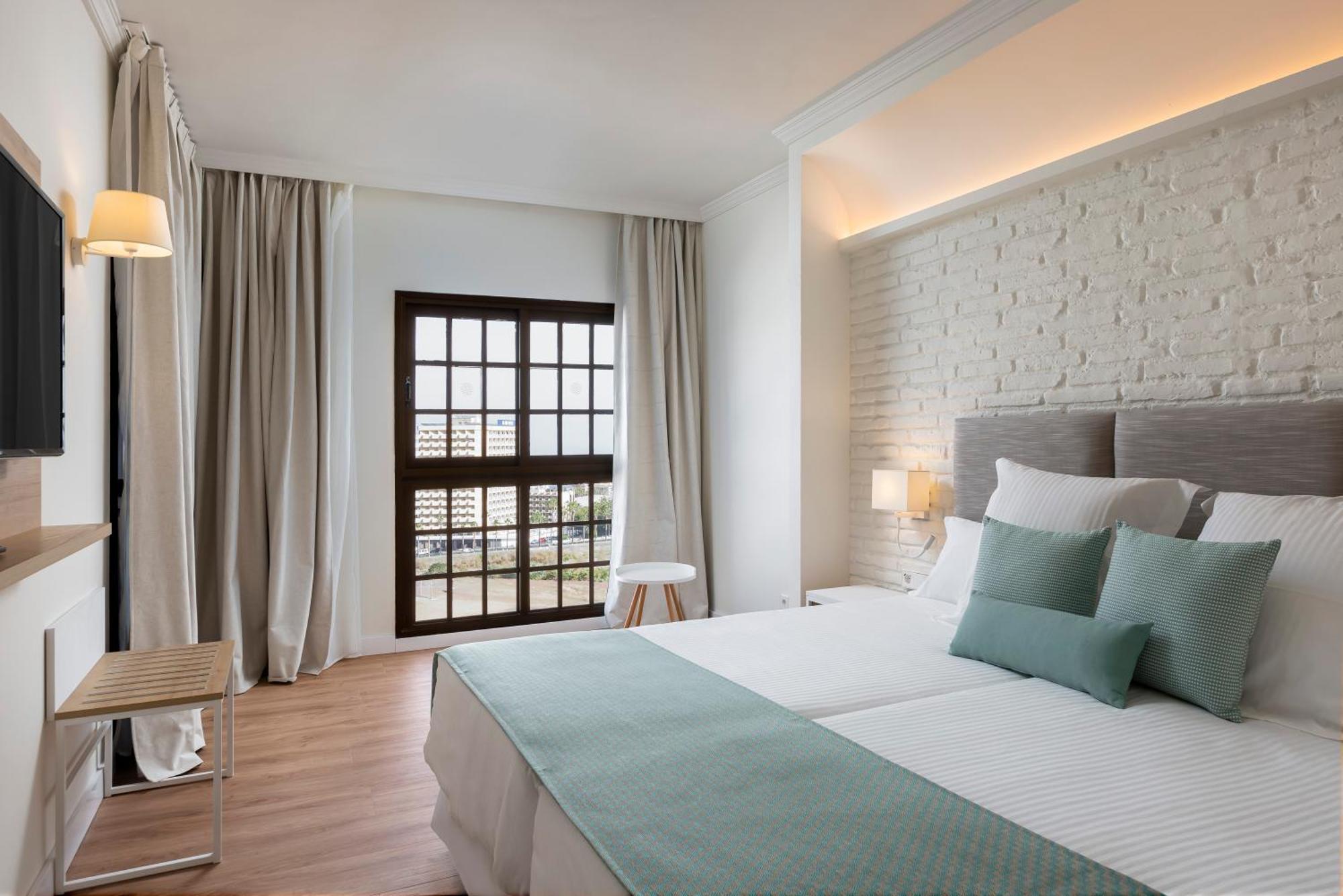 Suite com Vista Oceano (2 Adultos)