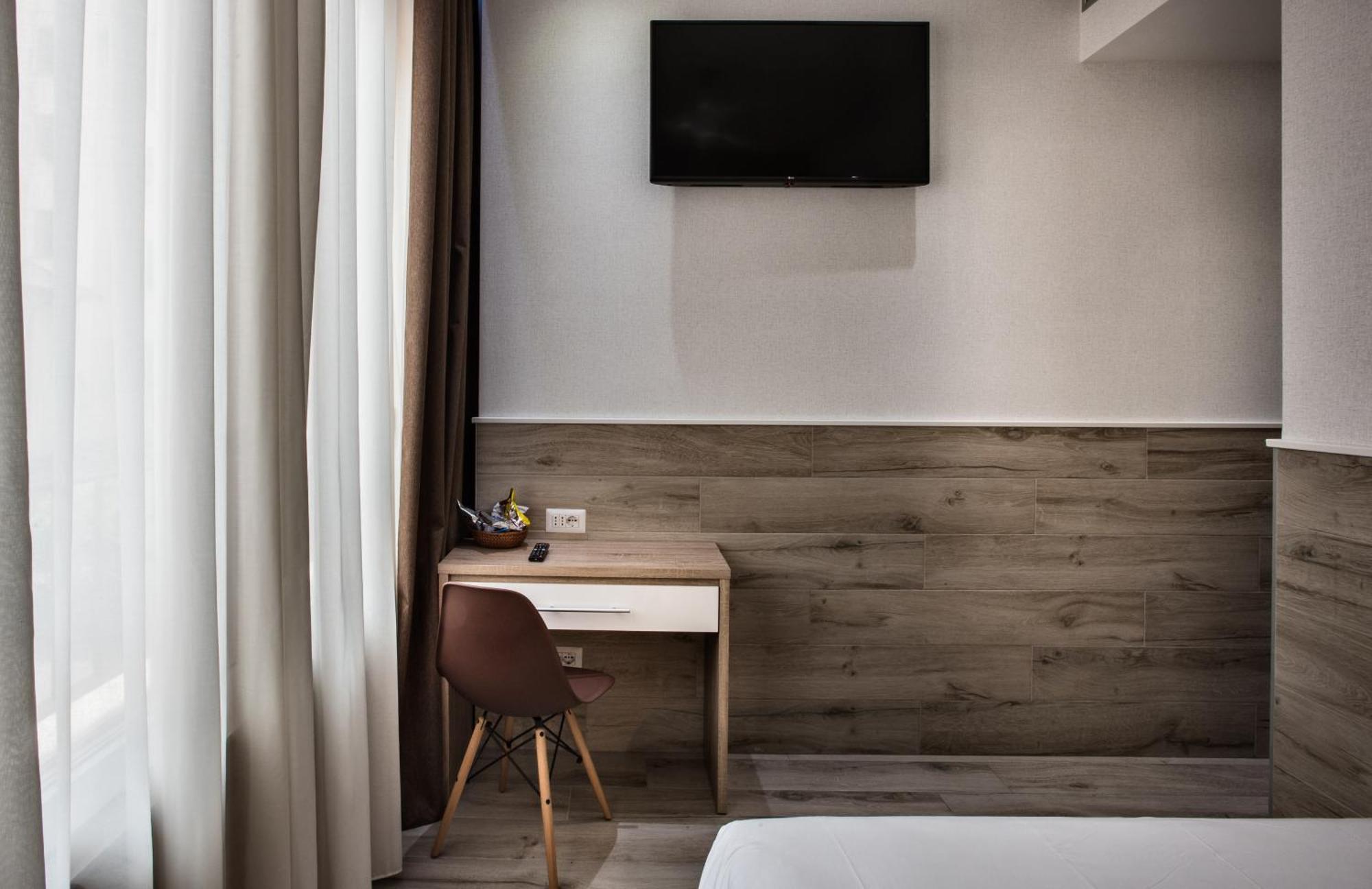 Premium Single Room