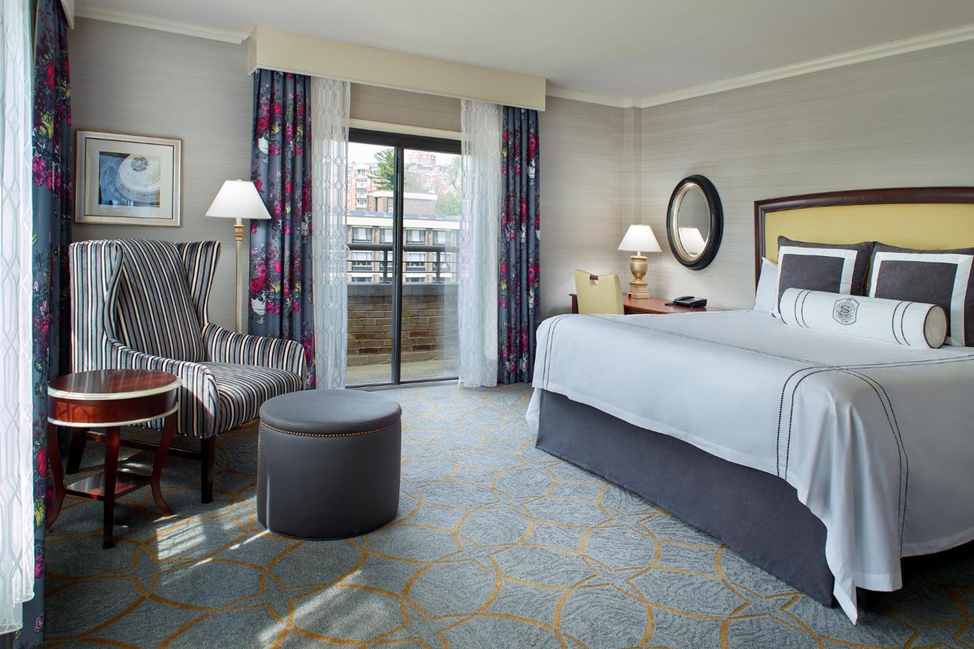 ADA Deluxe Room 1 King Bed