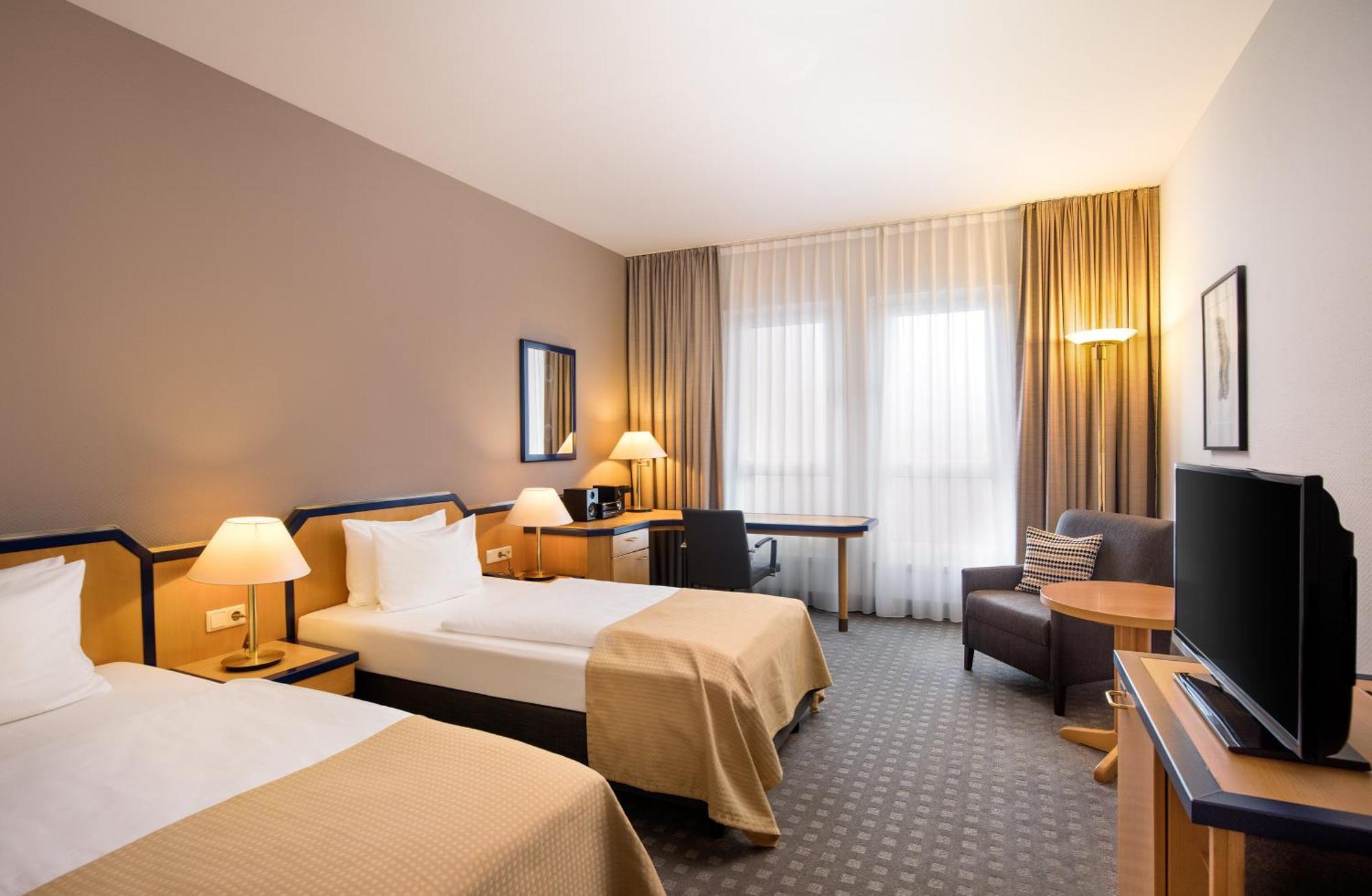 Twin Room - High Floor