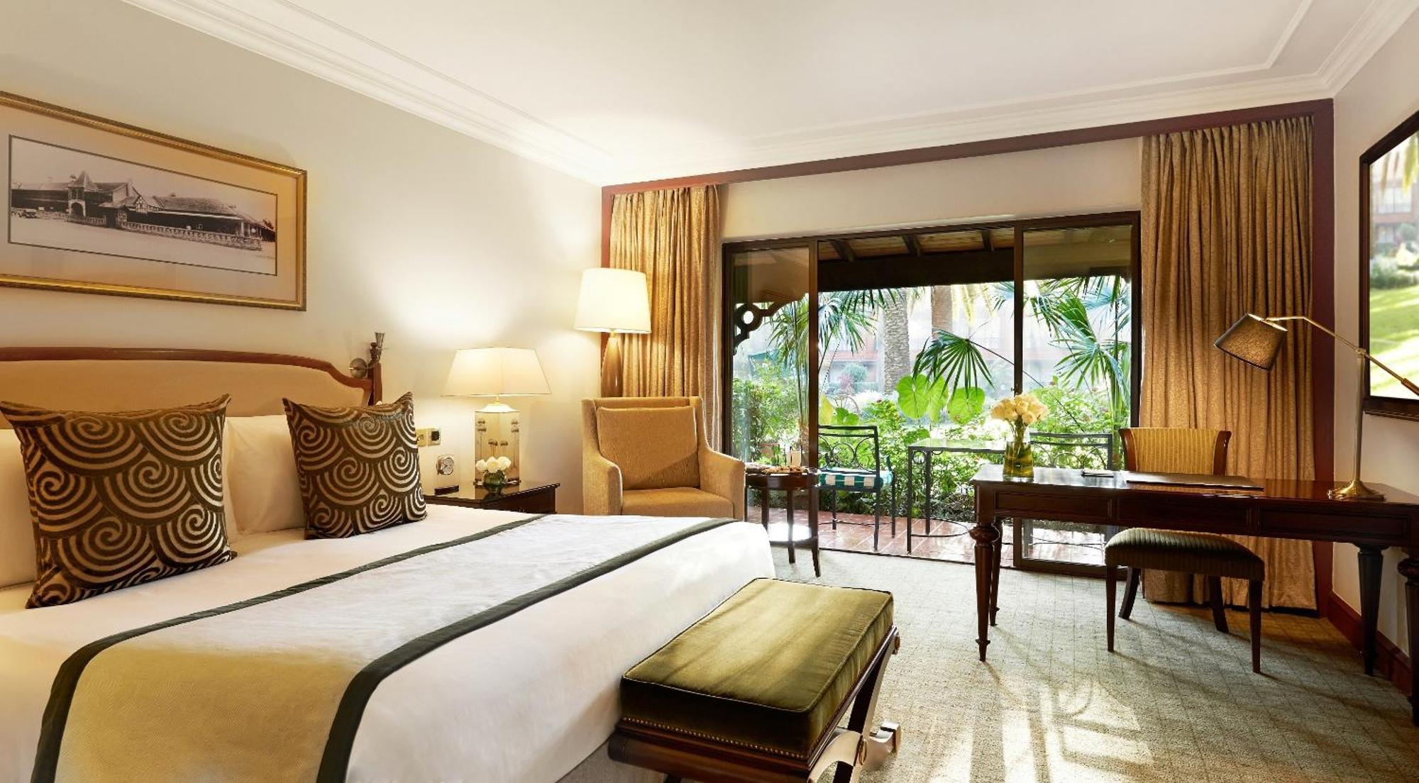 Signature King Suite