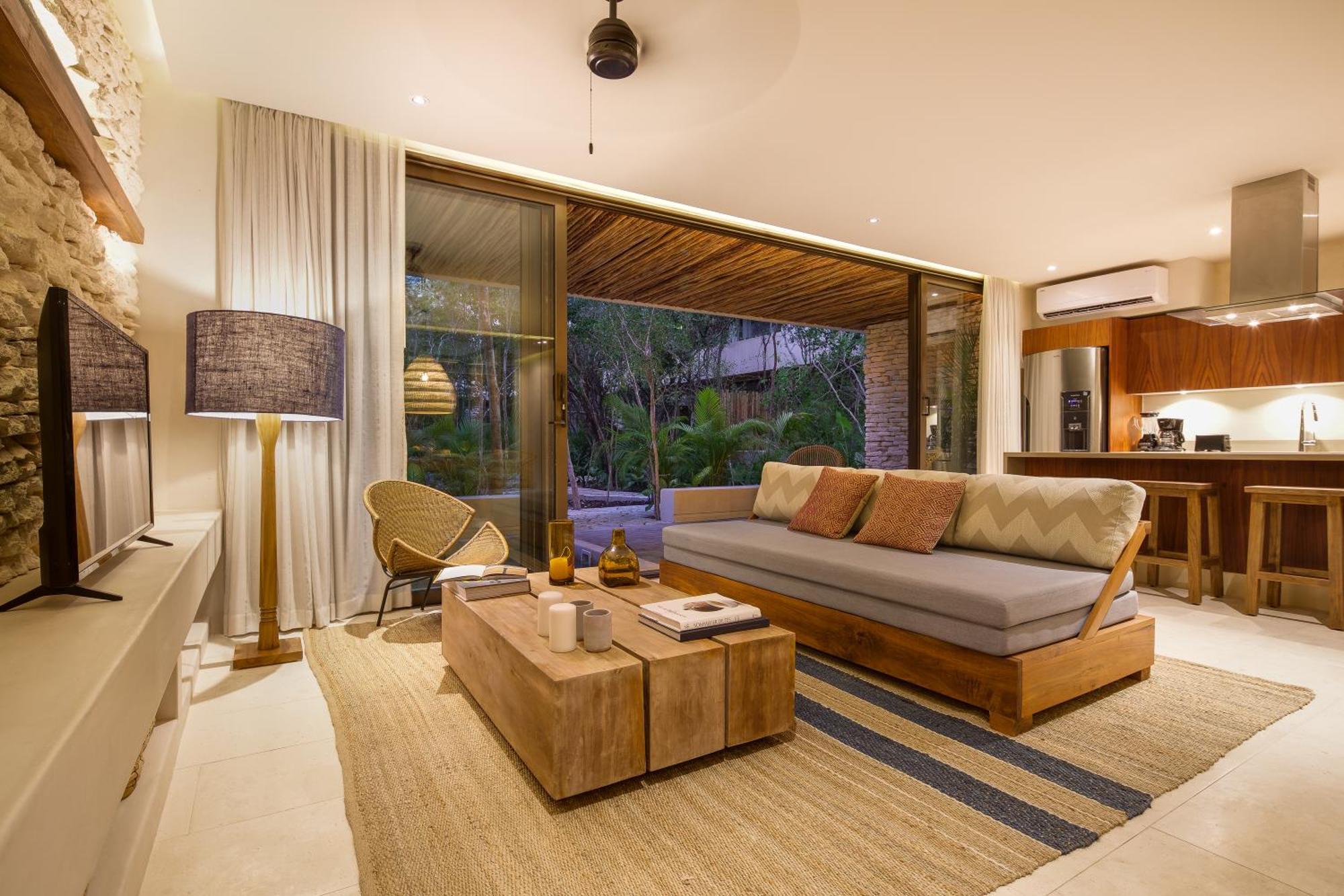 Luxury 1 Bedroom Jungle Apartment Private Pool Garden View 2 Single Beds & 1 King Sofa Bed,1285820437:JPEG