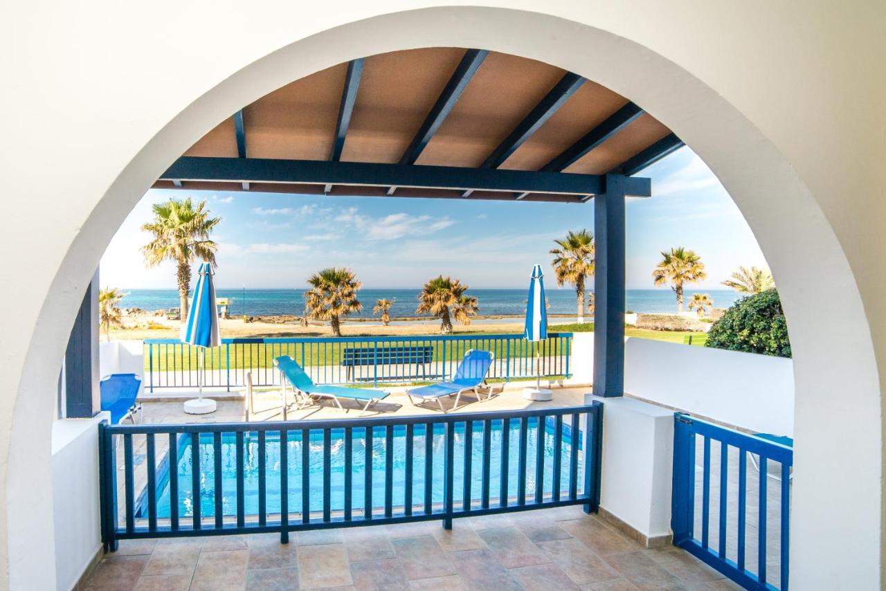 Villa with Sea View