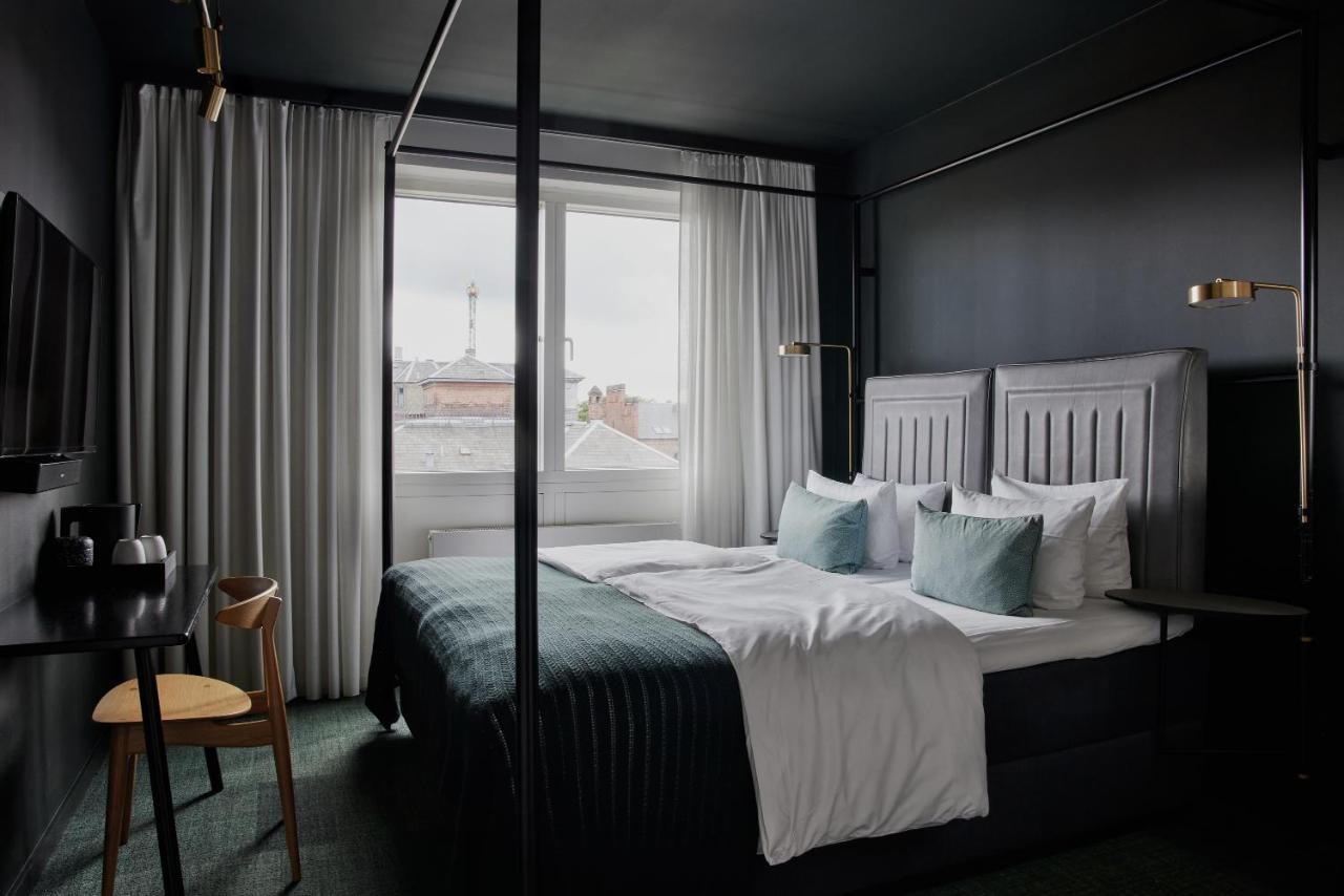 Quarto Standard com Cama de Casal ou 2 de Solteiro