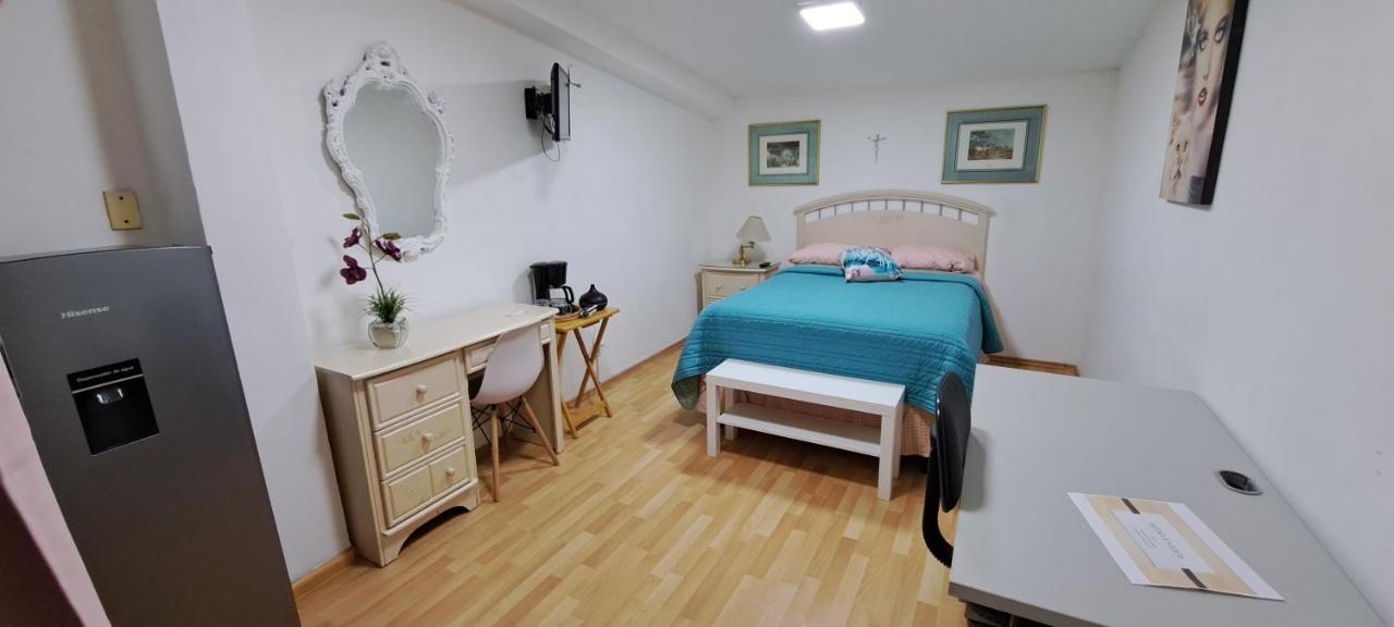 Habitación Doble Estándar con baño compartido