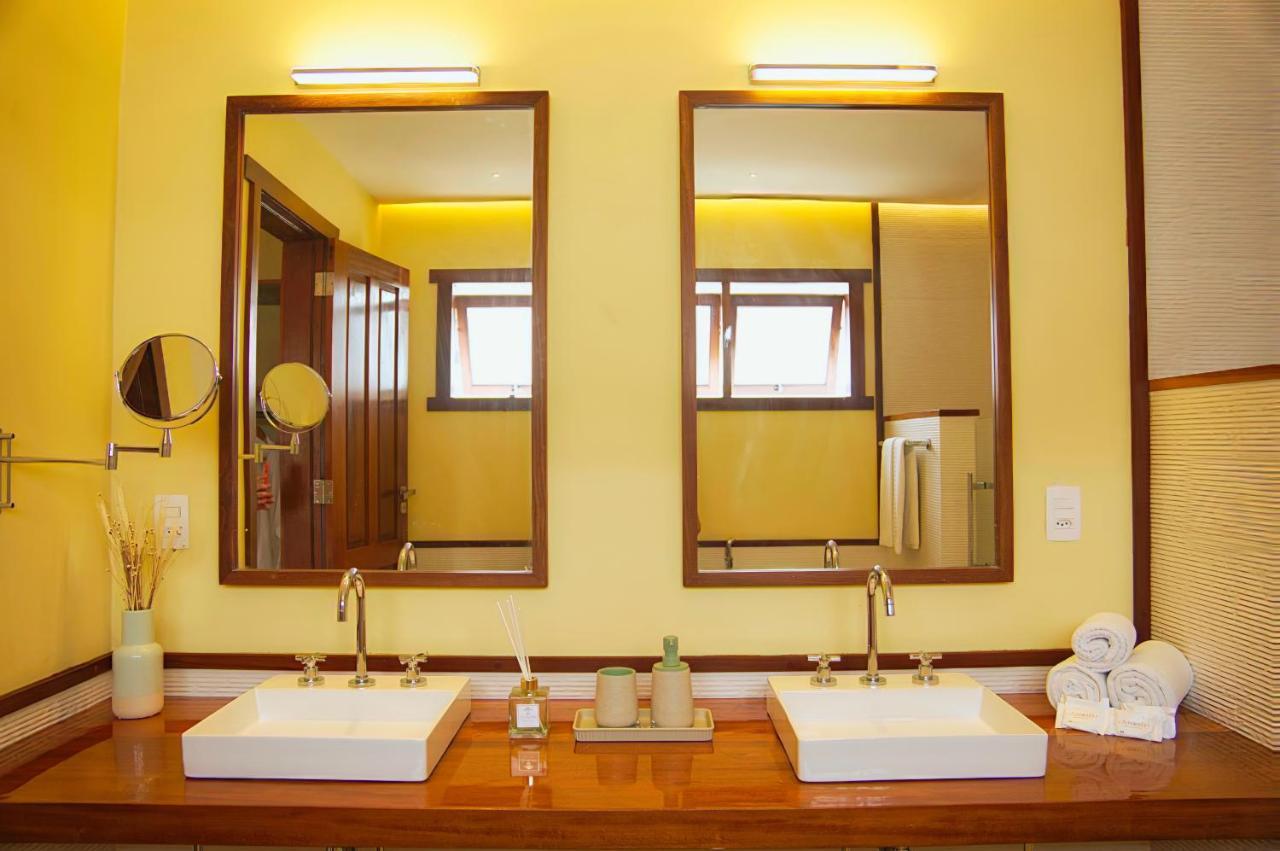 Quarto Luxo Triplo Terceira Praia