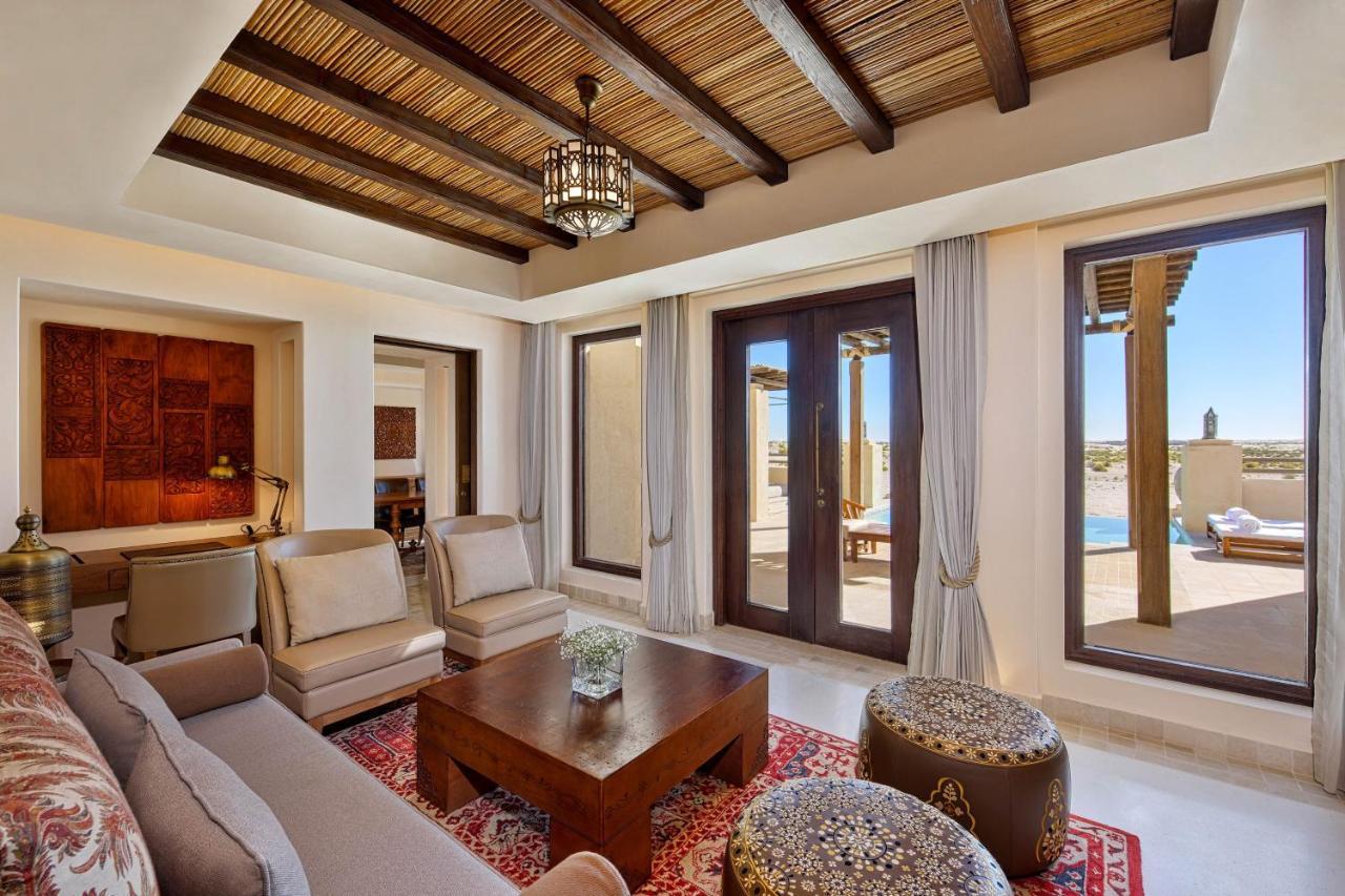 Villa 2 Chambres avec Petite Piscine - Vue sur Désert