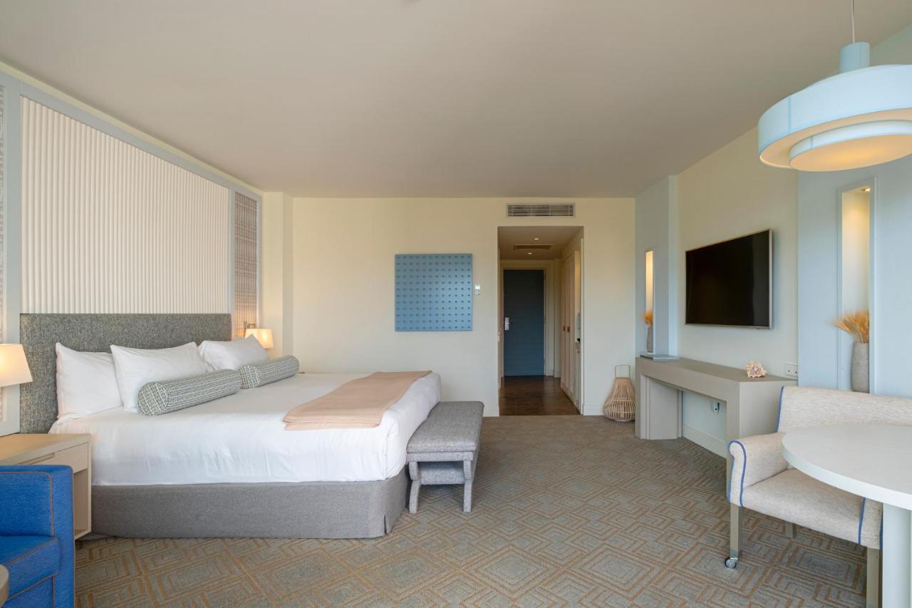 Deluxe Mediterrani Room Terrace Sea View