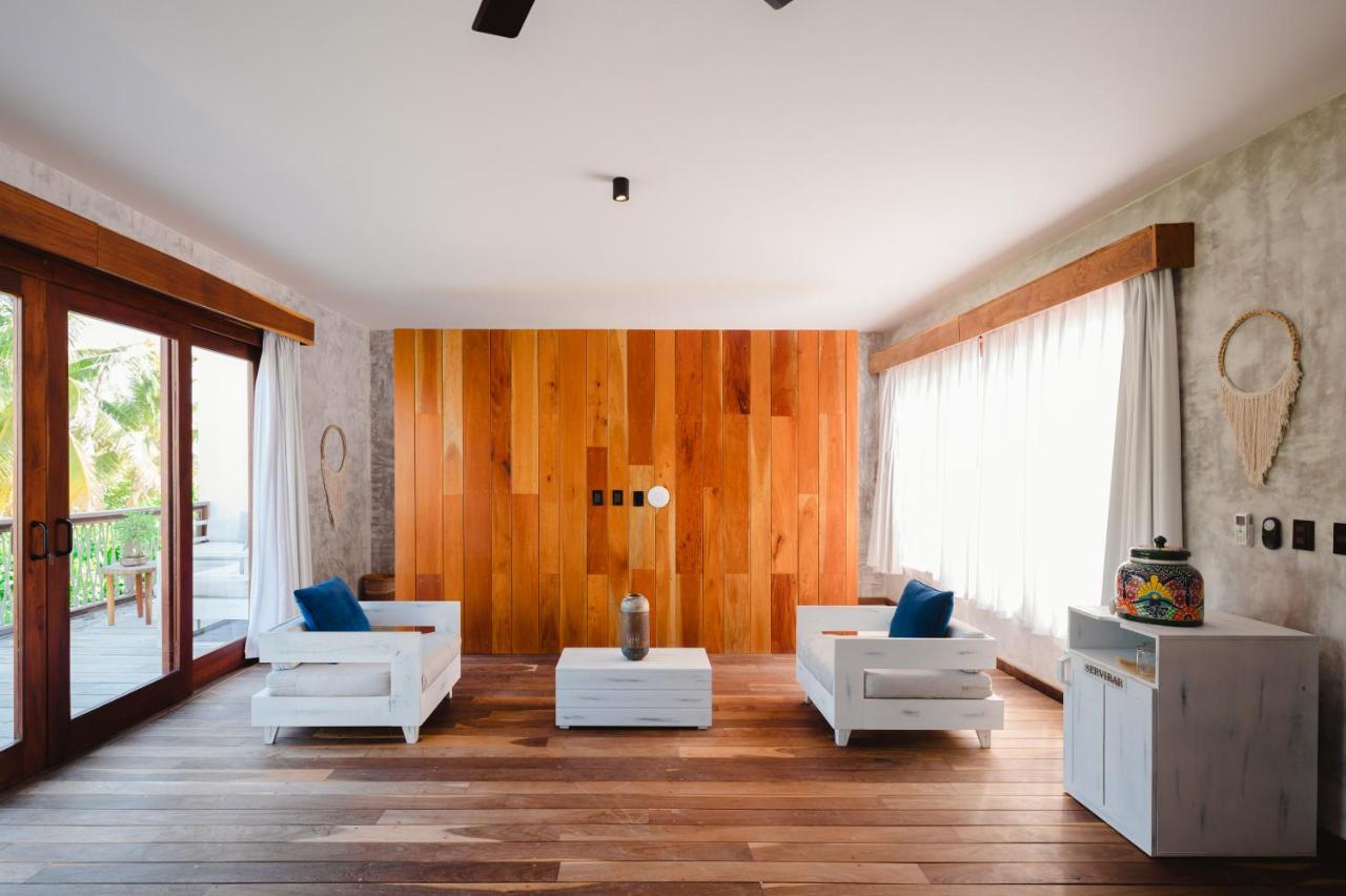 Premium Suite Partial Ocean View 2 Beds