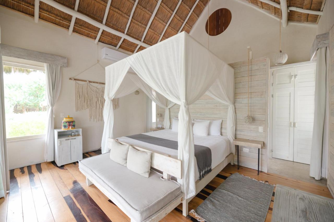 Suite Oceanfront King