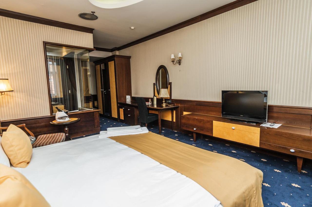 Superior Single Room