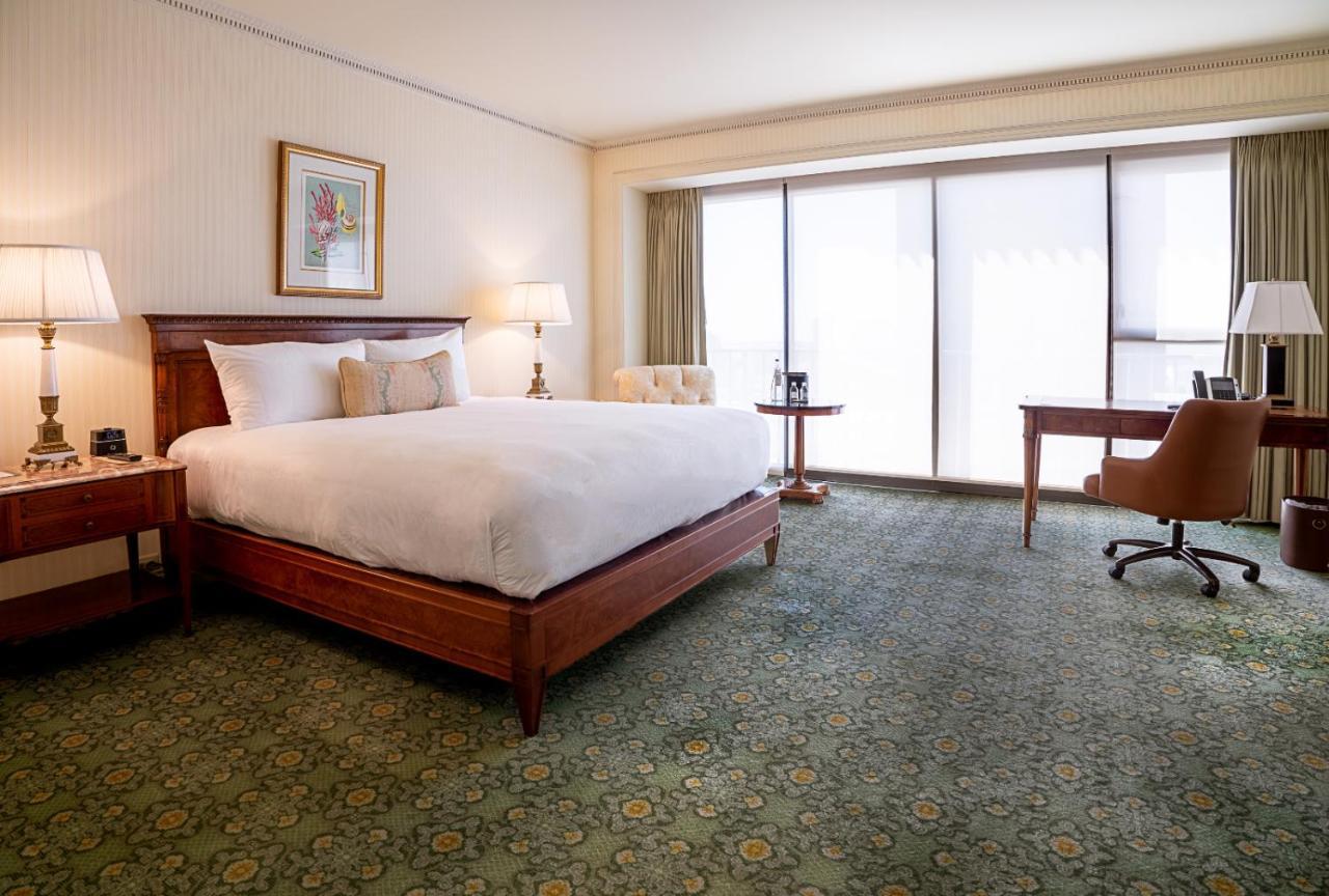 Premier View 1 King Room
