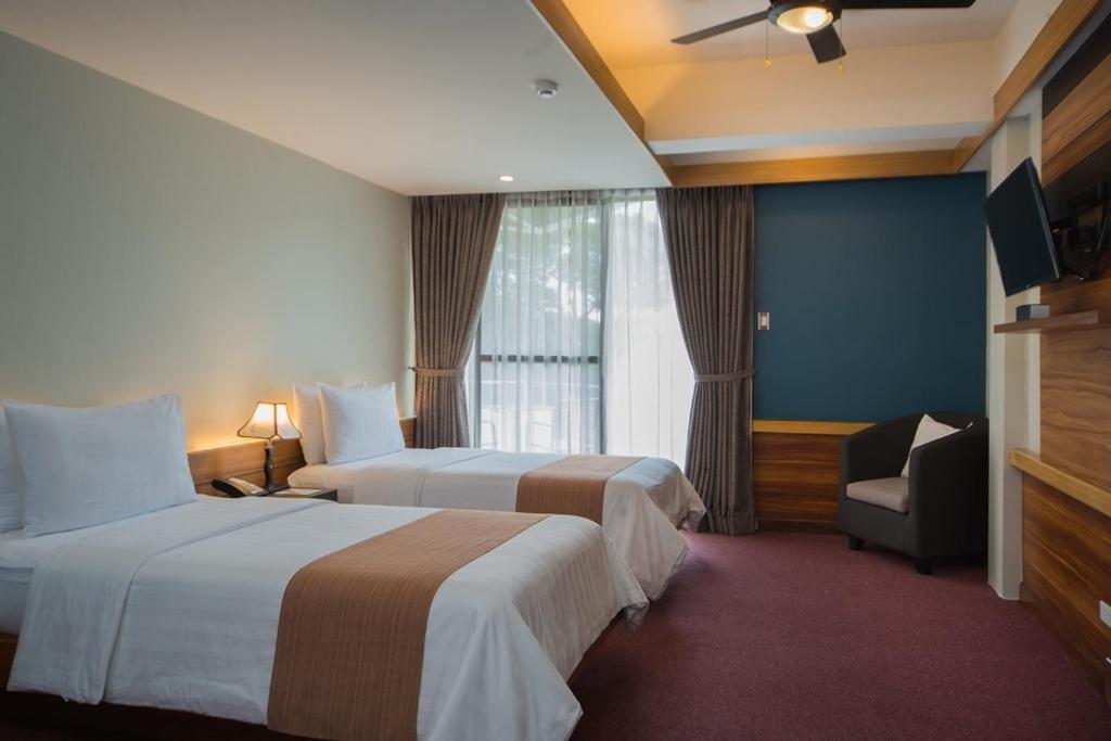 Superior Twin Room