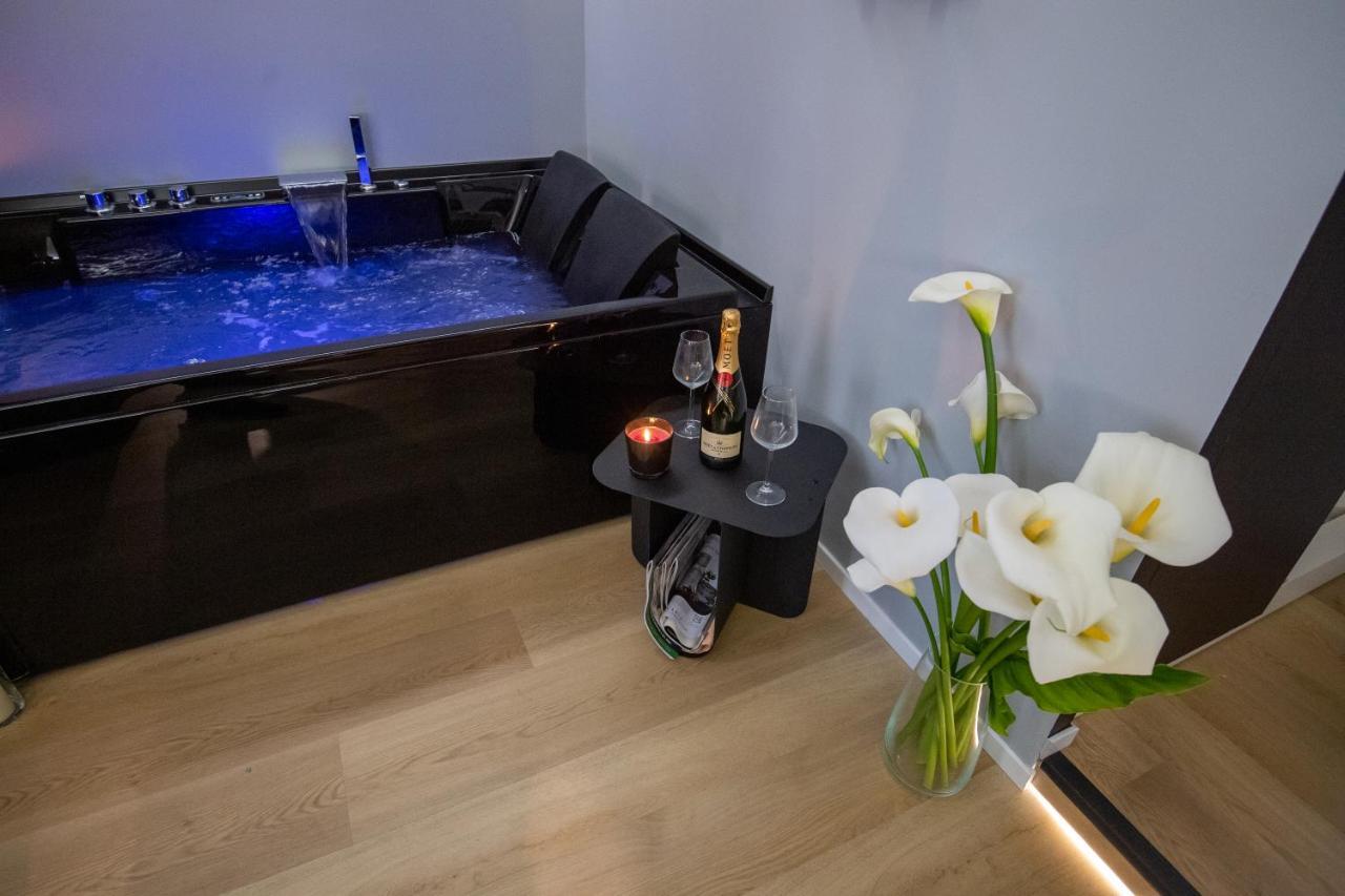 Habitación Doble Deluxe con bañera de hidromasaje - 1 o 2 camas