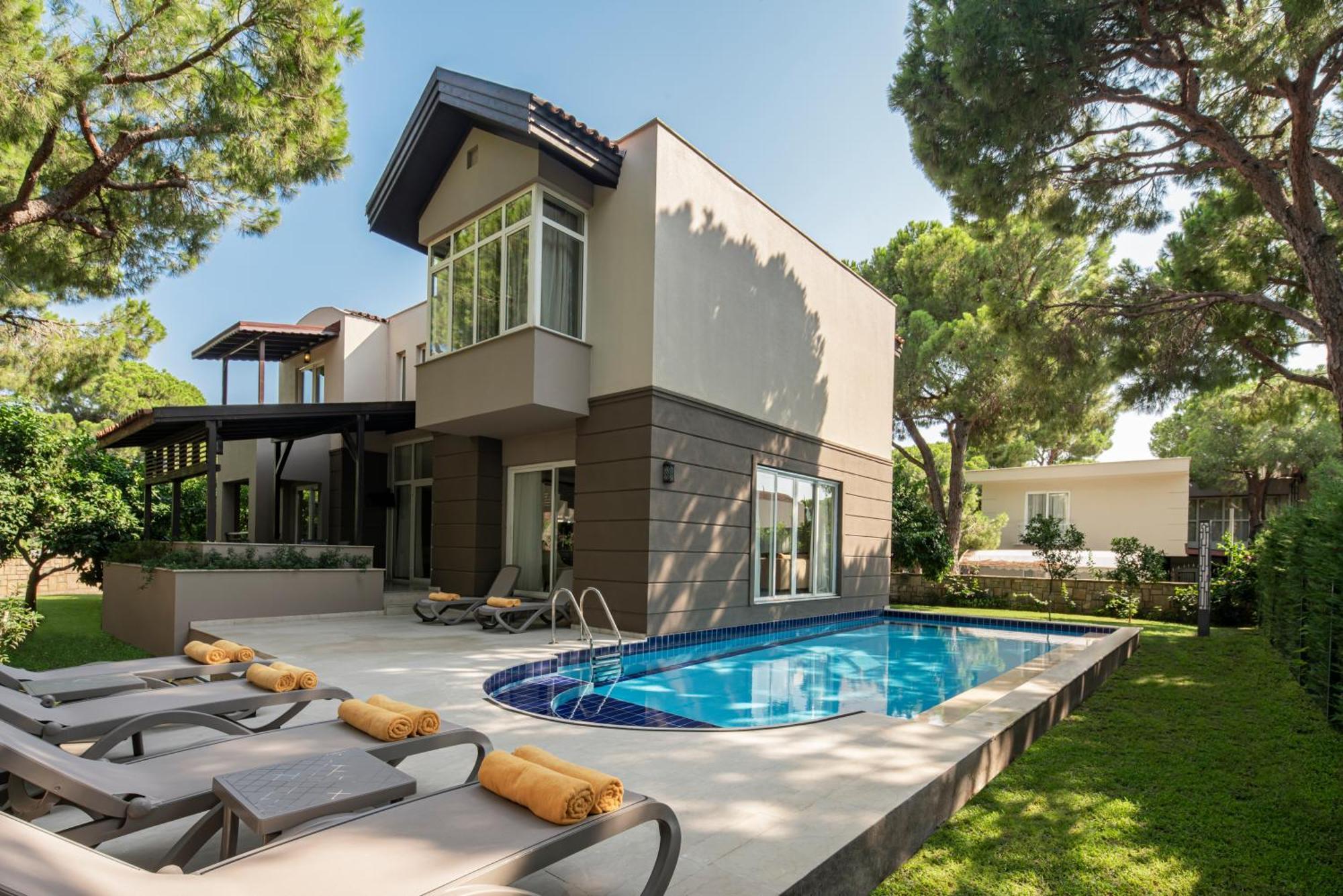 Villa met Eigen Zwembad