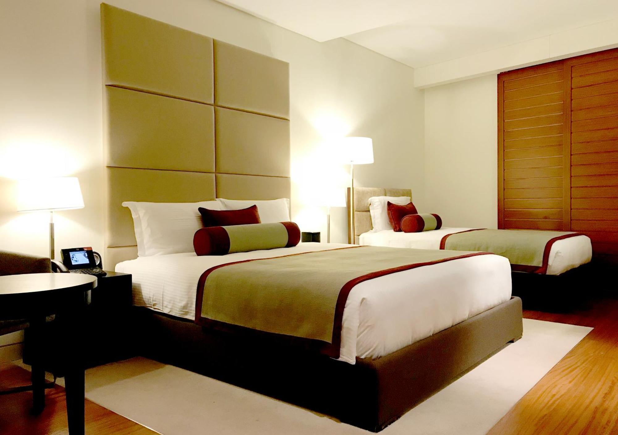 Triple Room,1104858600:JPEG
