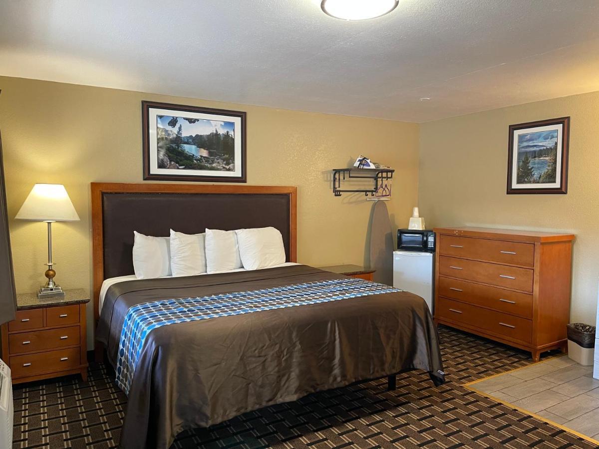 King Room,1498723690:JPEG