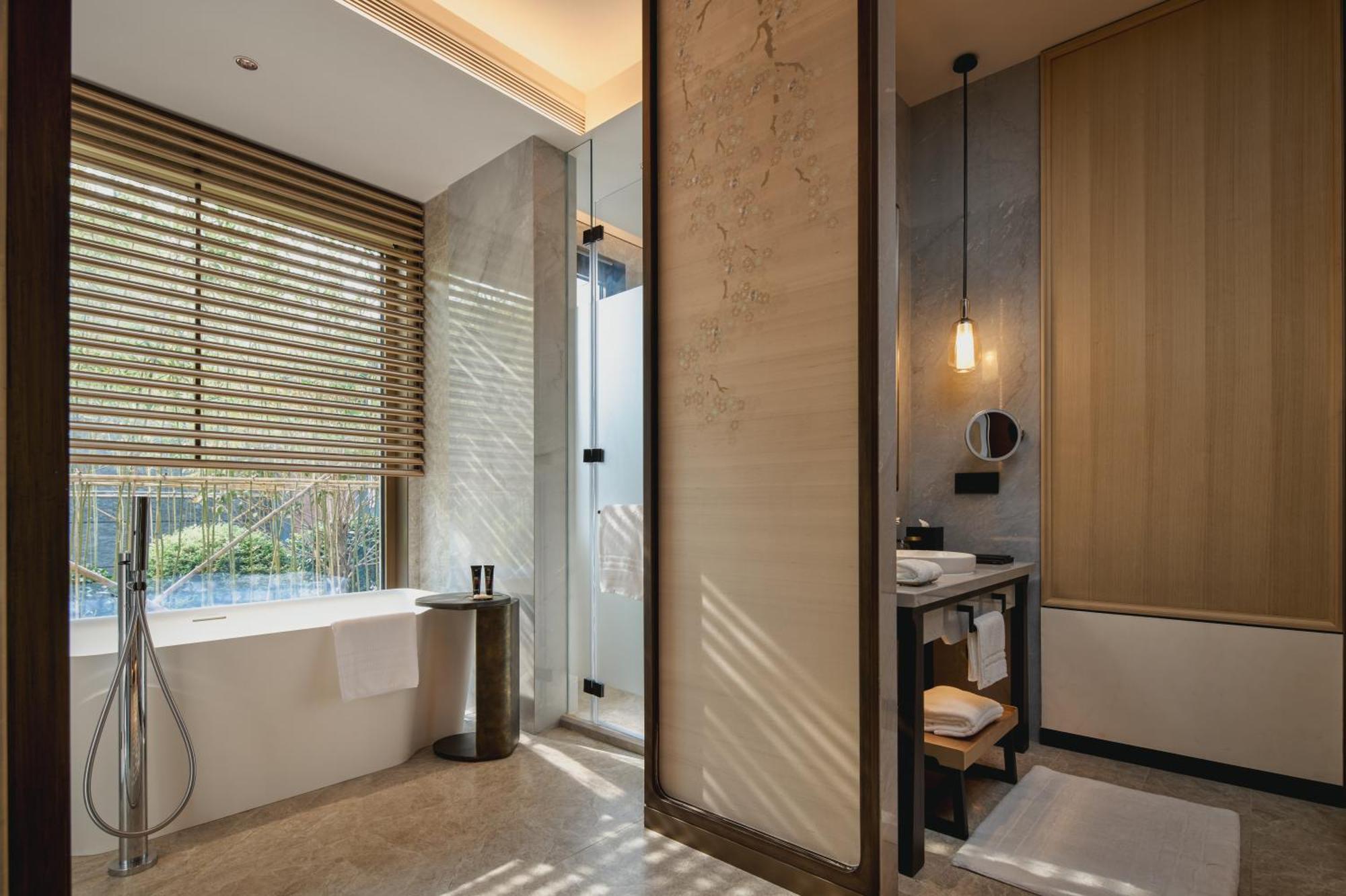 One Bedroom Garden Villa King