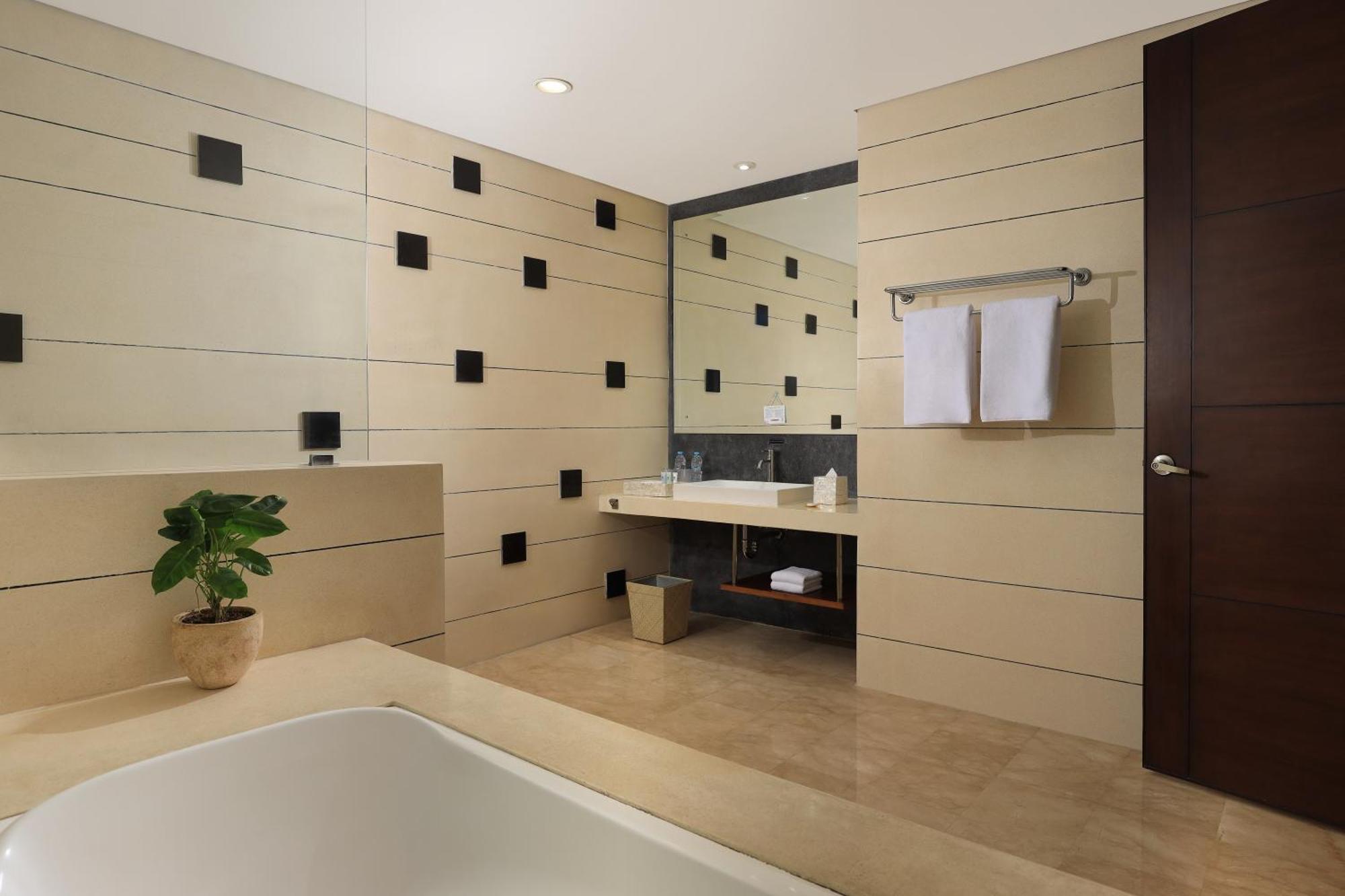 Junior Suite,1545194587:JPEG