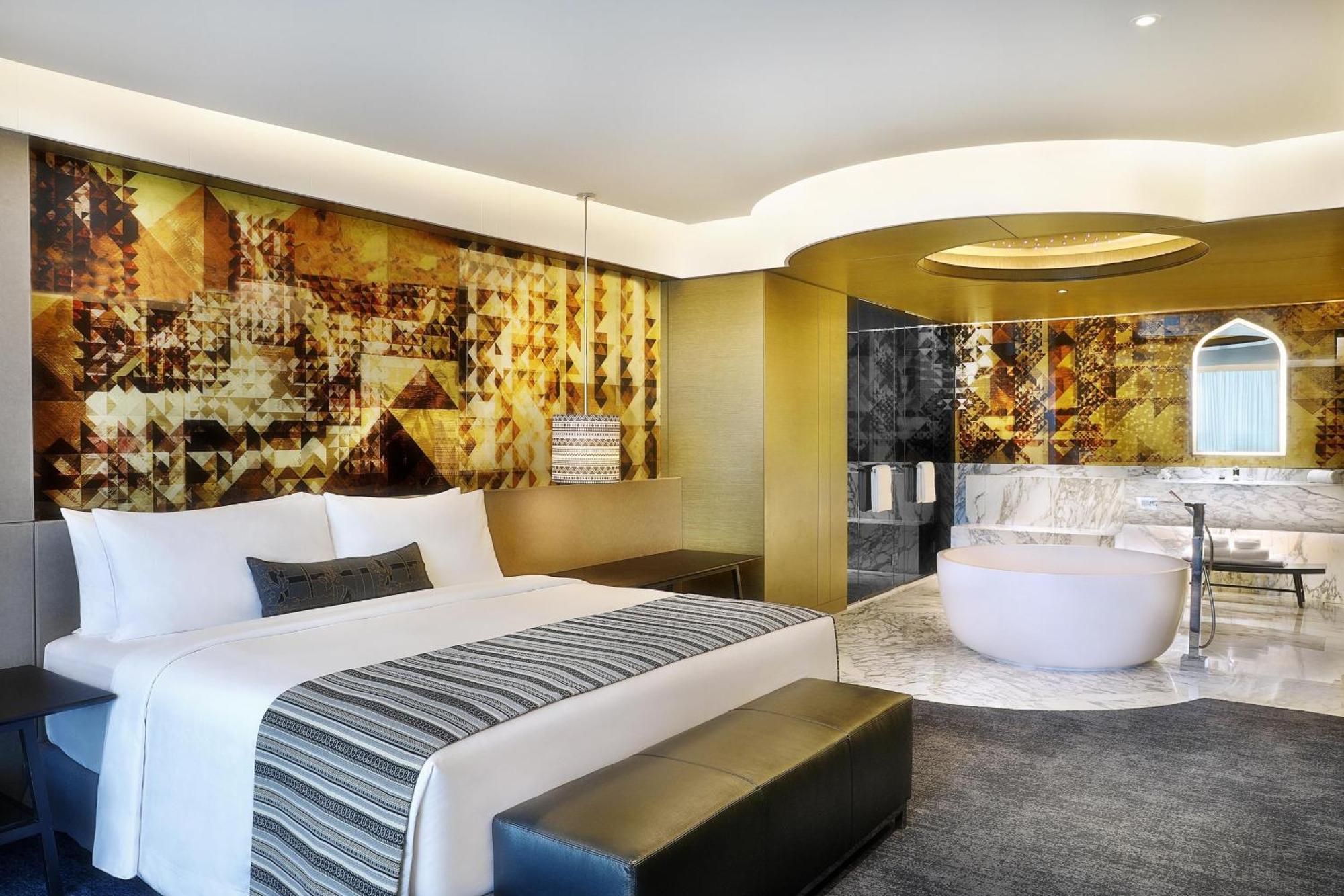 Marvelous Suite 1 Bedroom Executive Suite 1 King Sea view,1546168162:JPEG