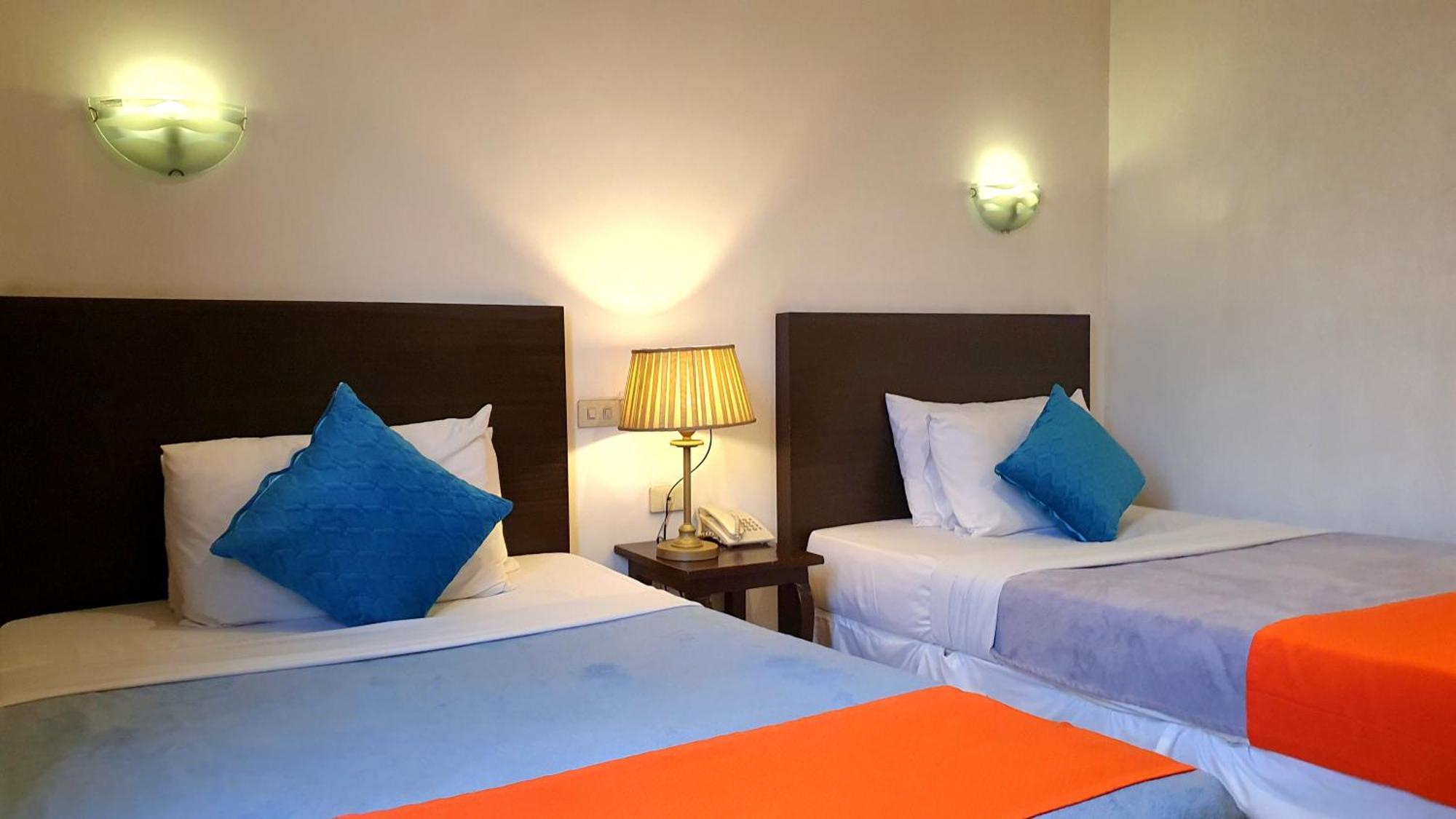 Standard Twin Room,1131274884:JPEG