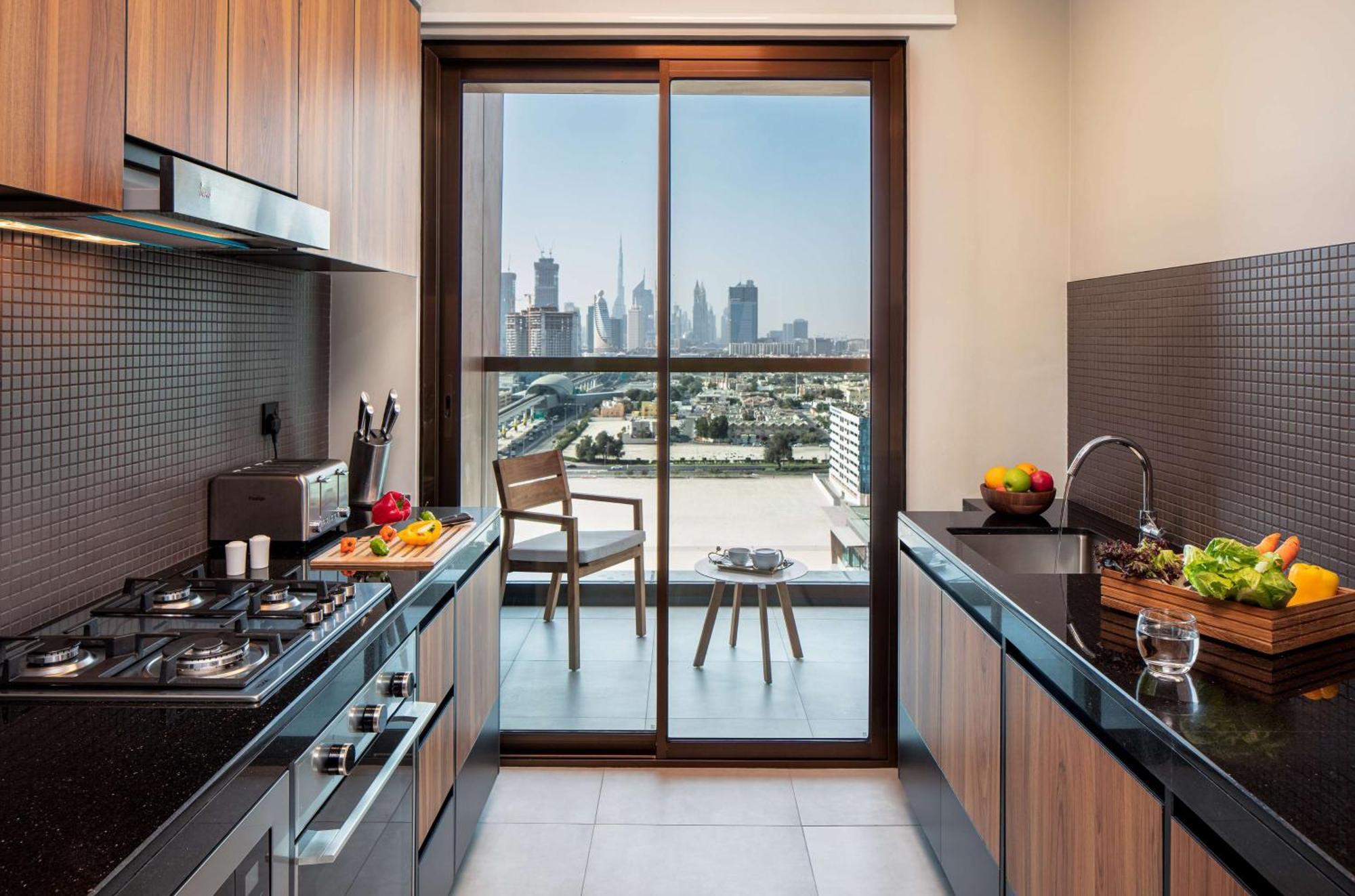 One-Bedroom Apartment with Burj Khalifa View