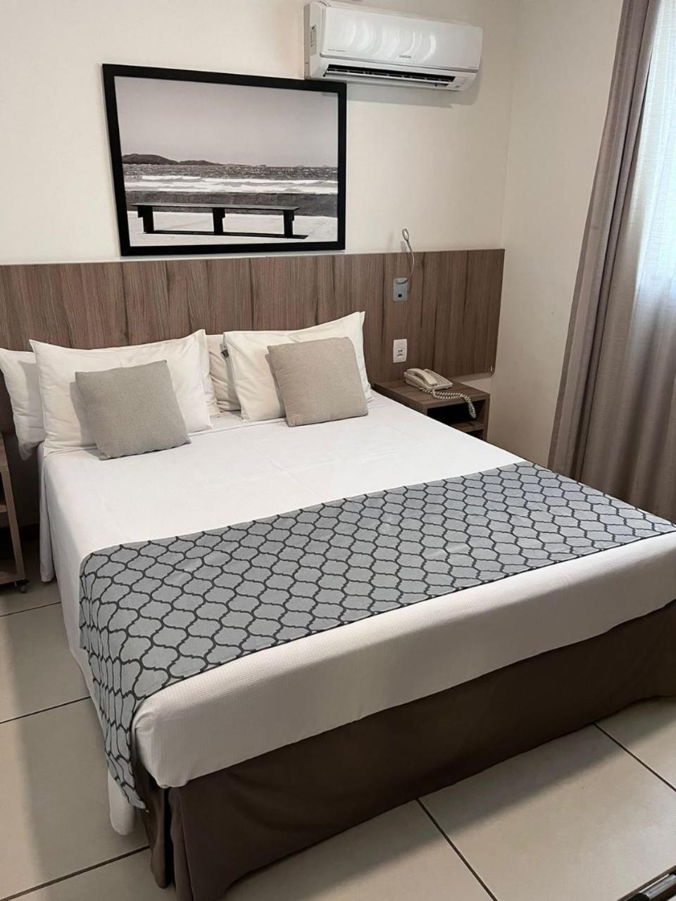 Habitación Estándar - 1 cama grande