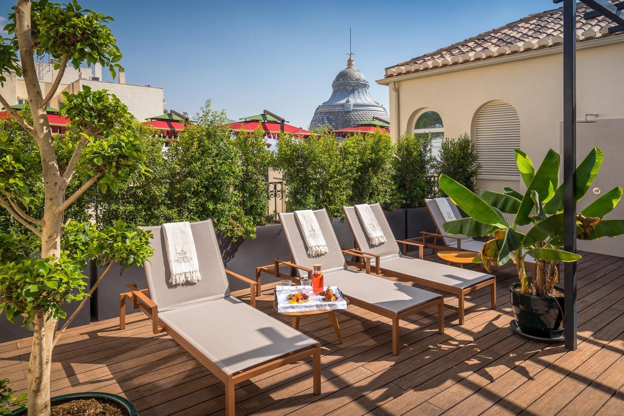 Suite Royal (2 adultos + 4 niños)