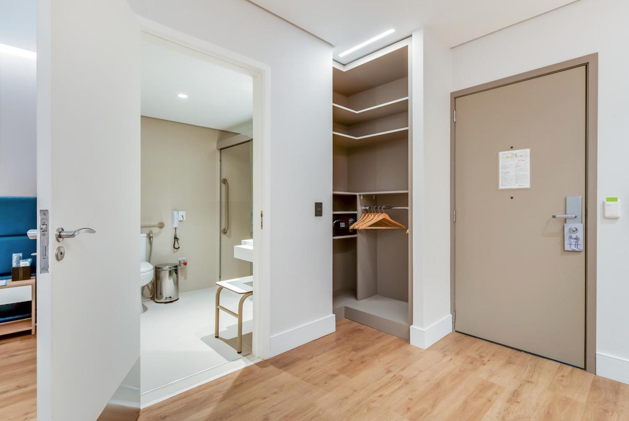 Quarto Individual - Acesso a Pessoas com Mobilidade Condicionada
