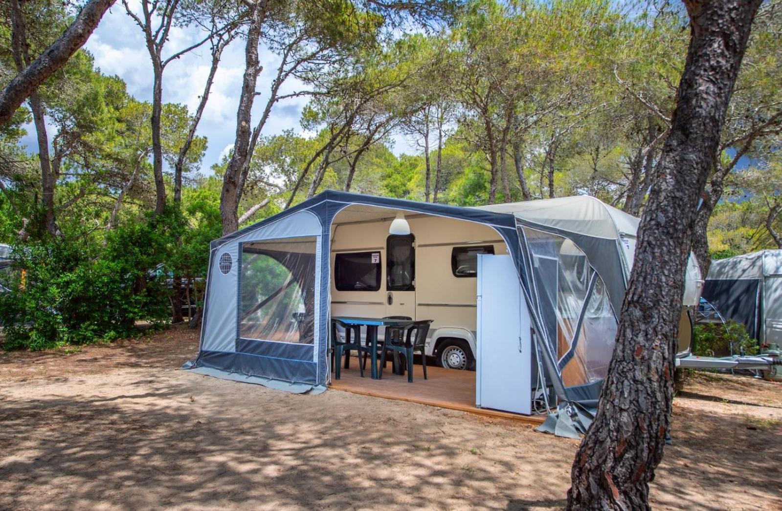 Caravan Superior,1585509291:JPEG