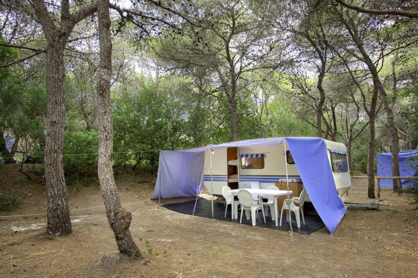 Caravan,1585509246:JPEG