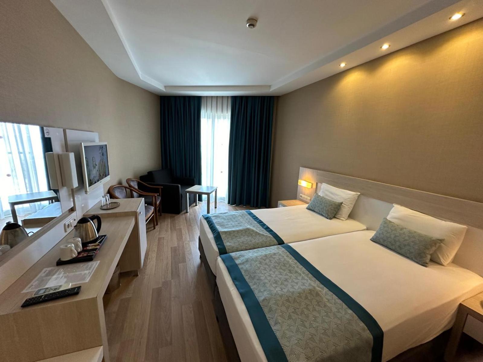 Standard  Room,681424356:JPEG